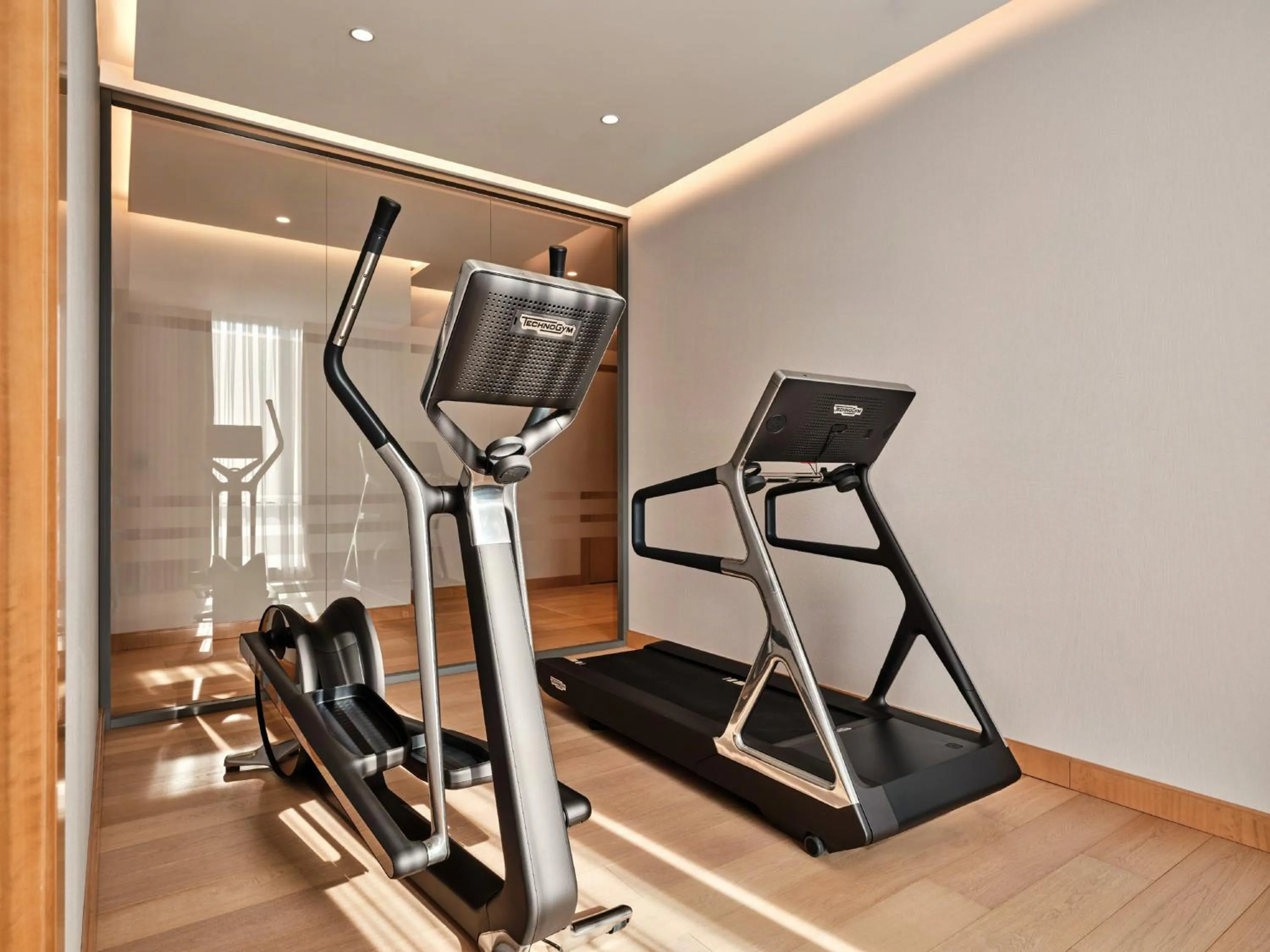 Bedroom in Crowne Plaza Dushanbe by IHG