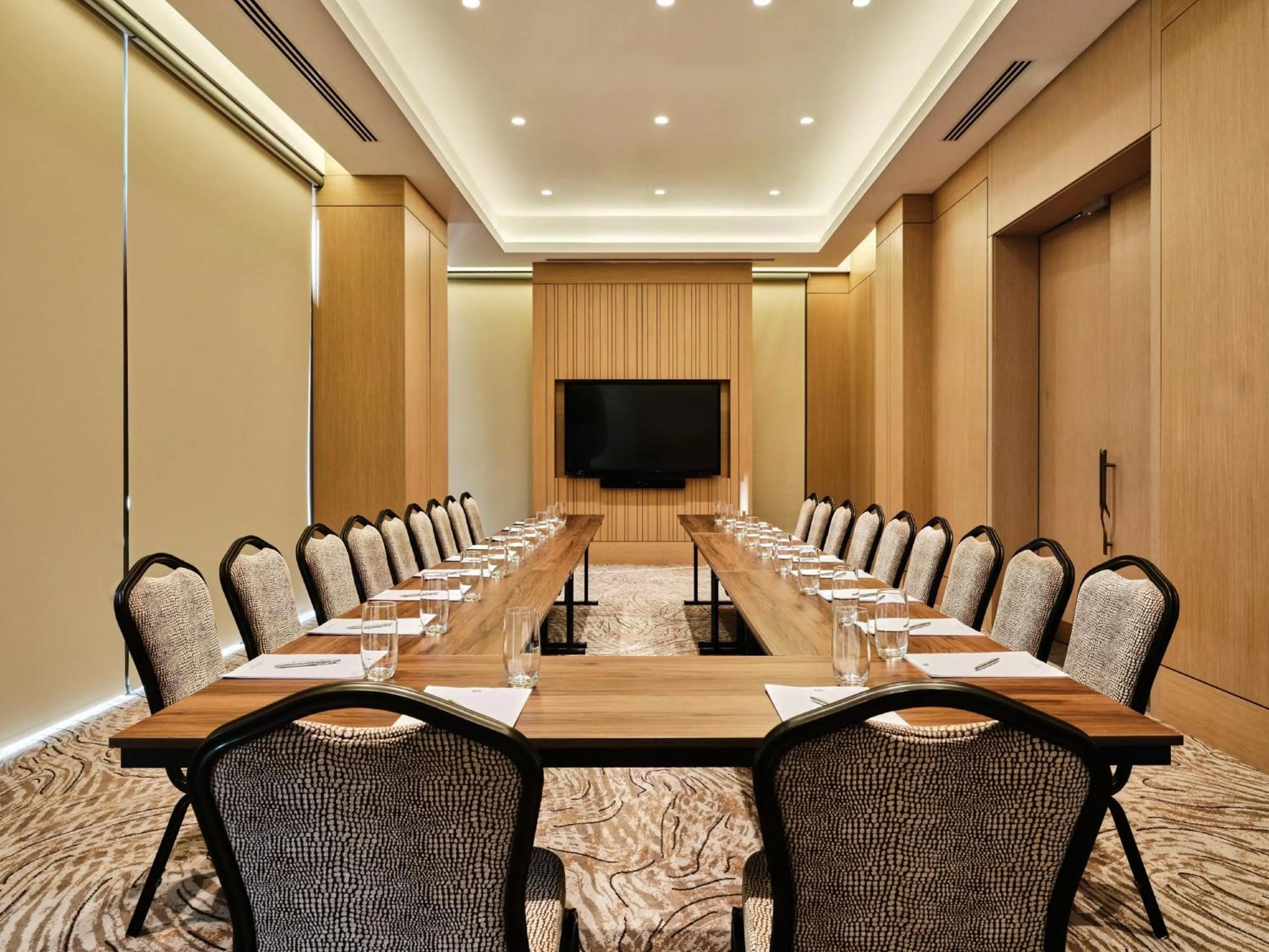 Meeting/conference room in Crowne Plaza Dushanbe by IHG