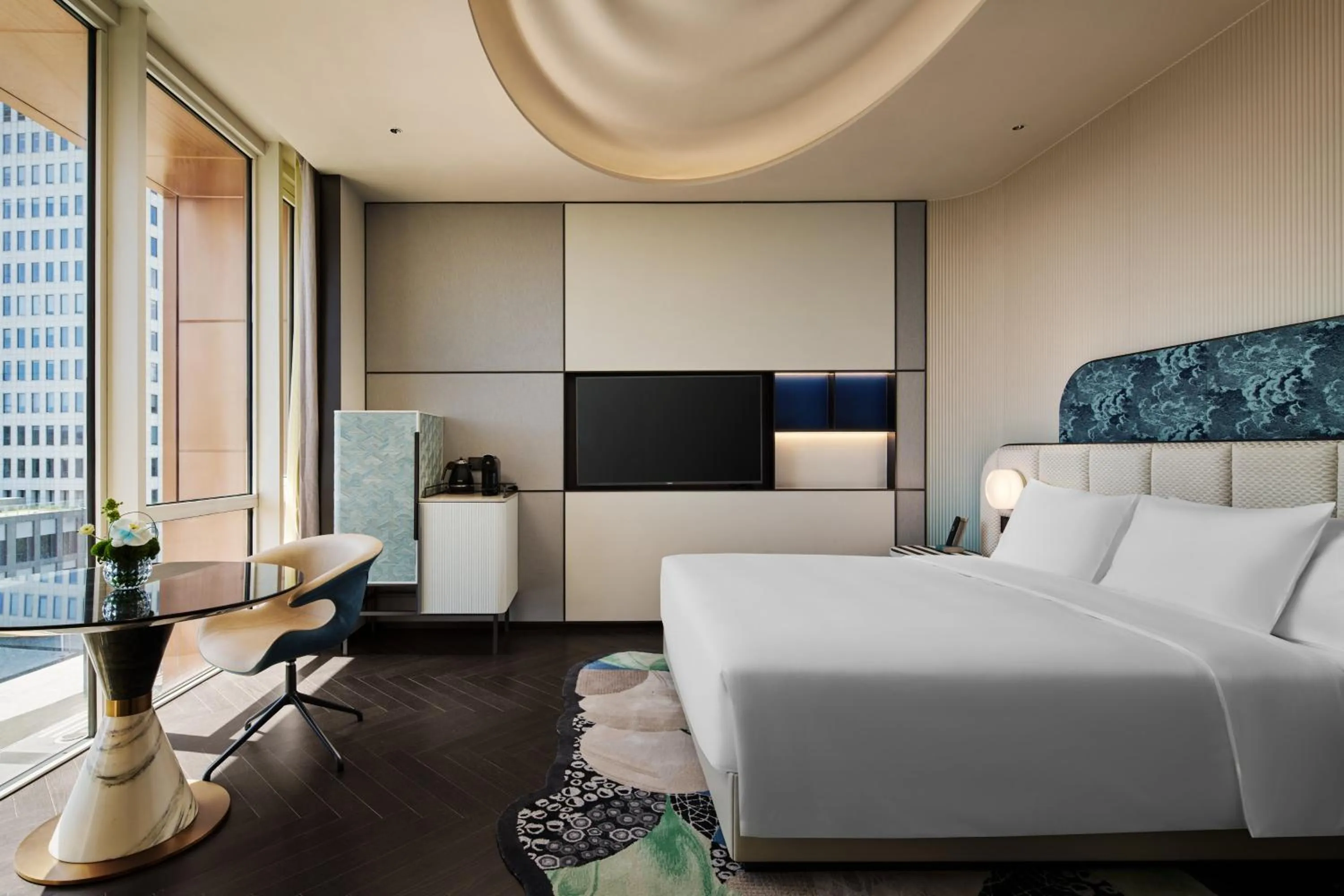 Photo of the whole room in Hotel Indigo Shanghai Harbour City