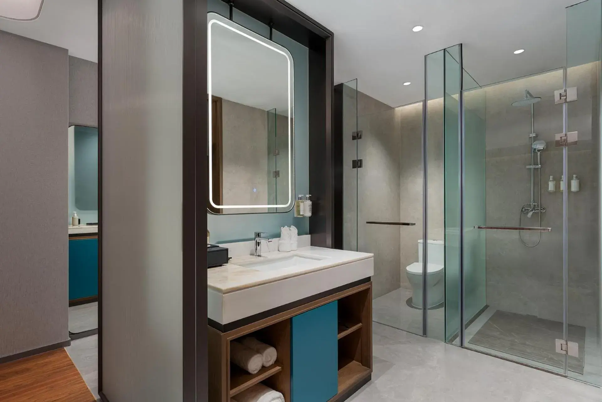 Standard King Room in Holiday Inn Xingtai Quancheng by IHG Standard King Room in Holiday Inn Xingtai Quancheng by IHG