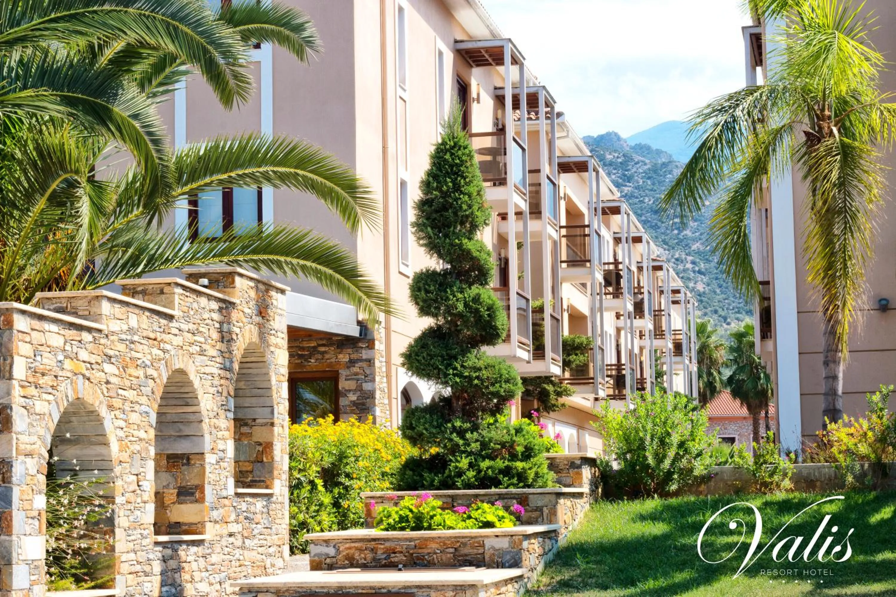 Day in Valis Resort Hotel