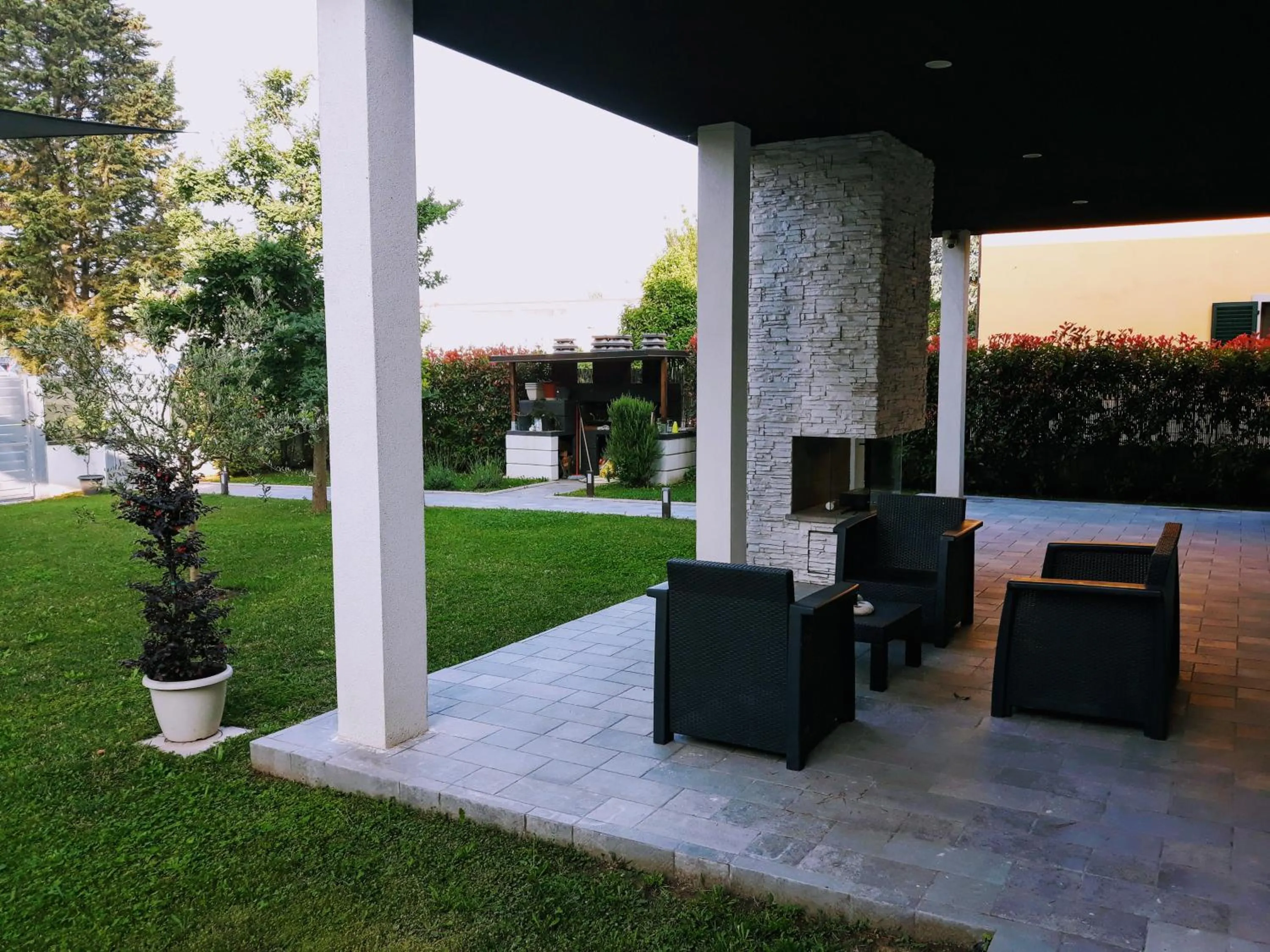 Property building in Anda e Rianda