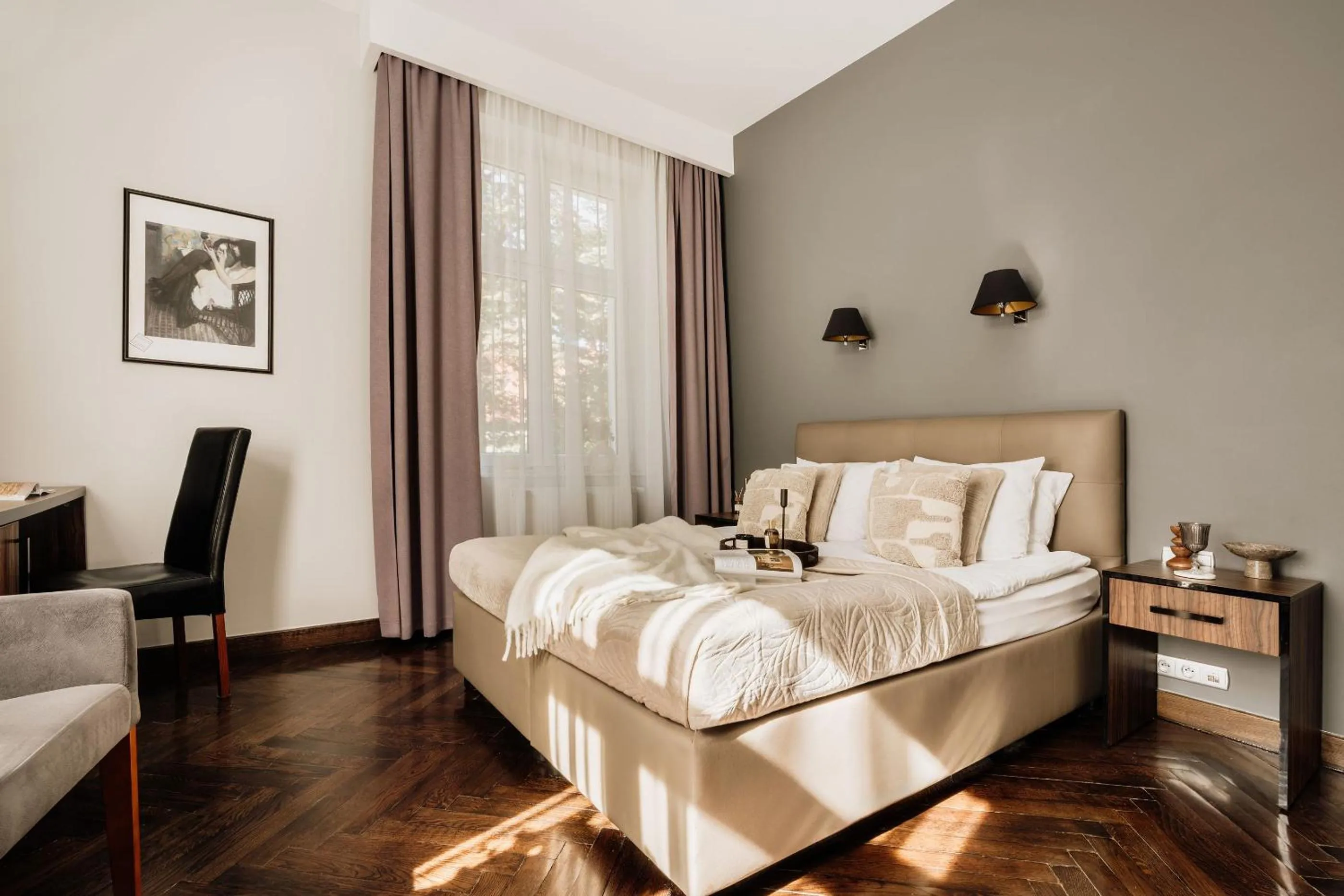 Bed in Grottger Luxury Boutique Hotel City