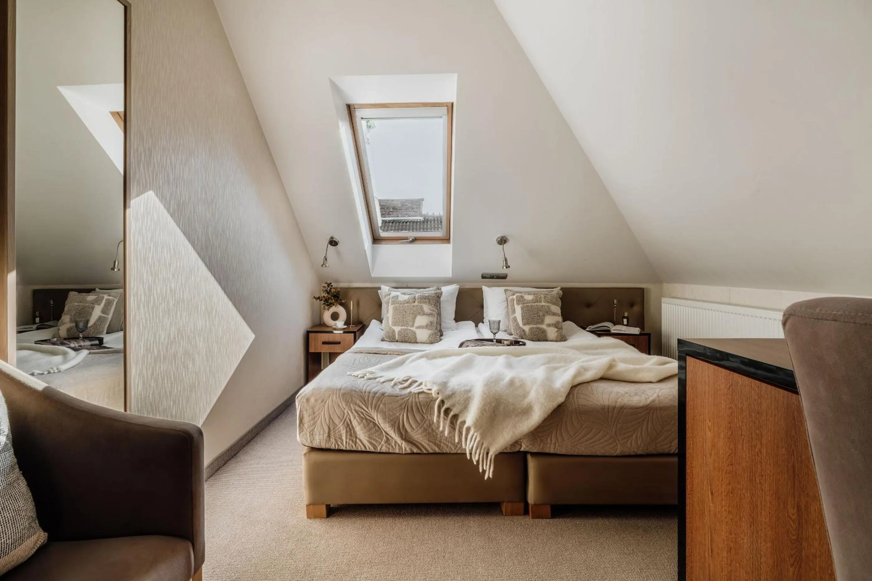 Bed in Grottger Luxury Boutique Hotel City