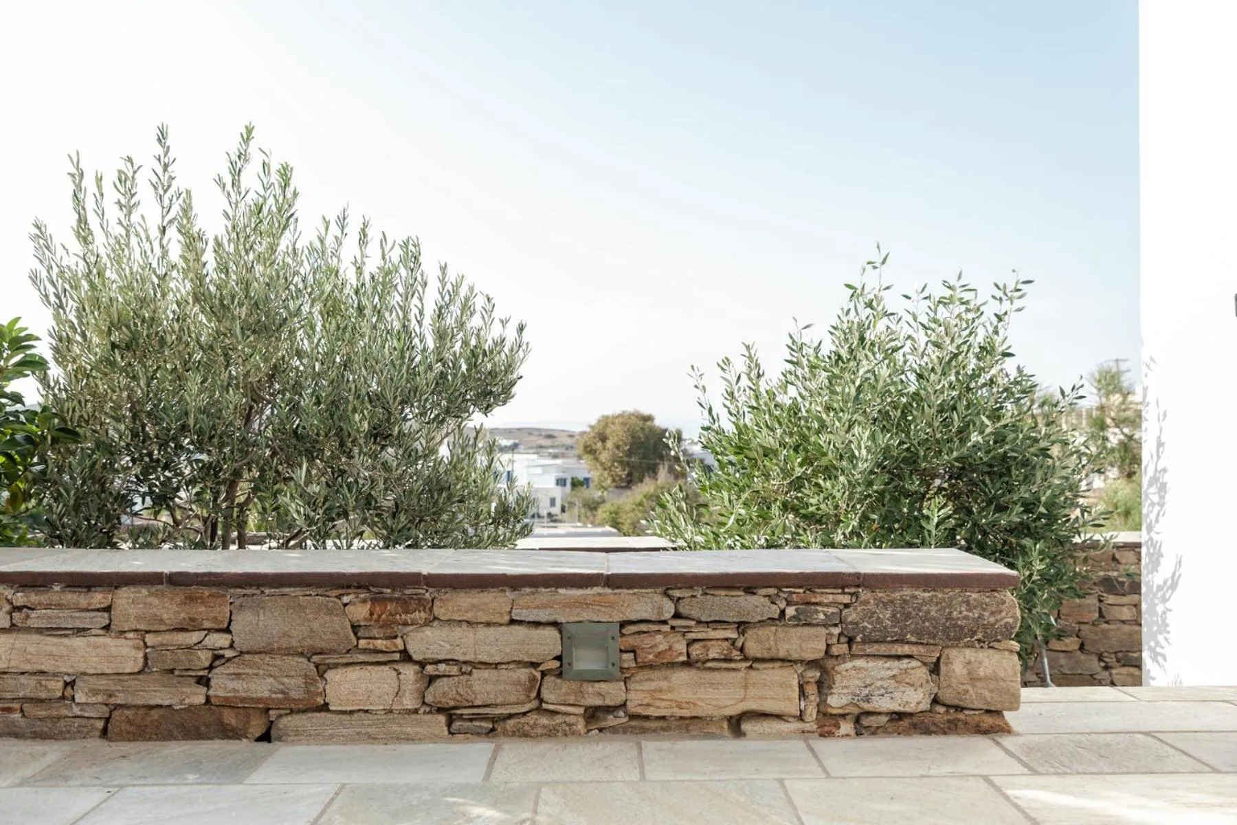 White Tinos Luxury Suites