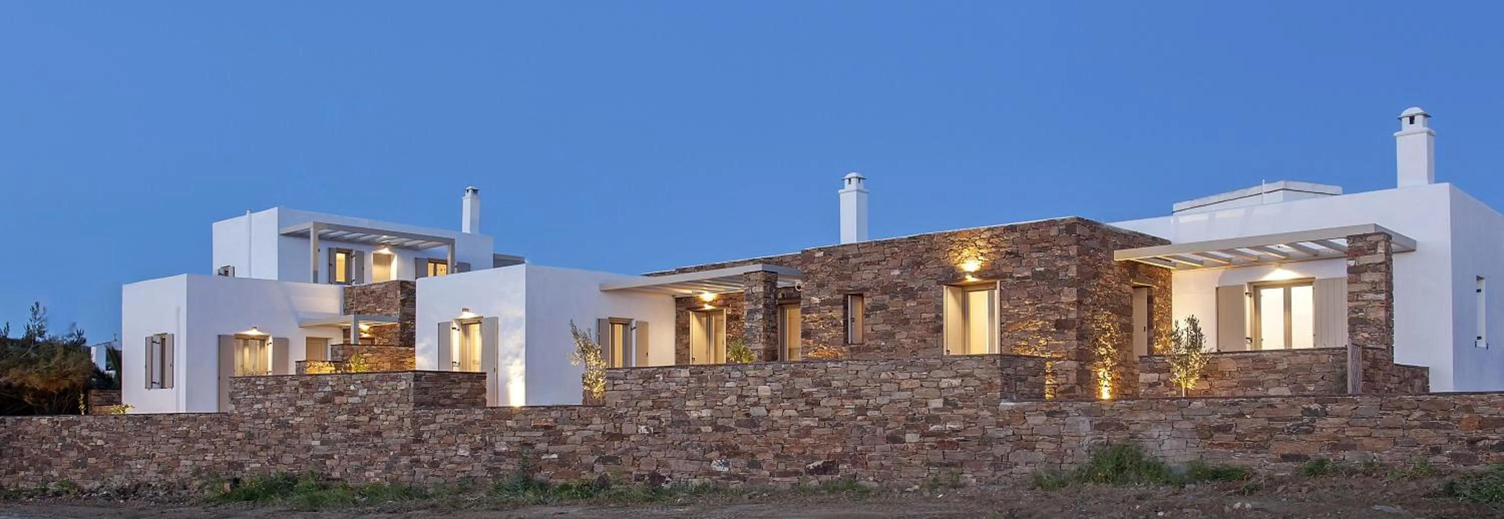 Property logo or sign in White Tinos Luxury Suites