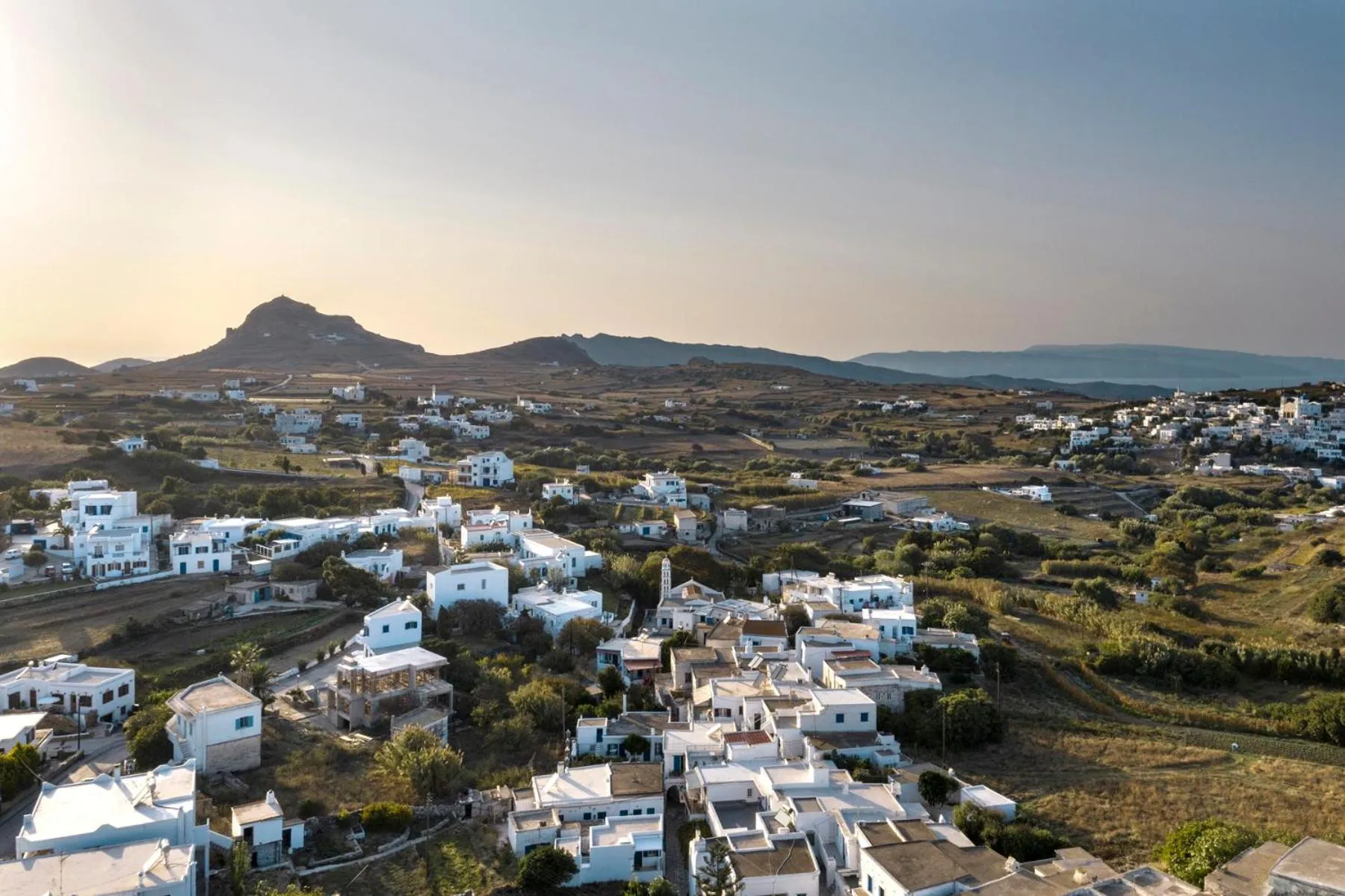 White Tinos Luxury Suites