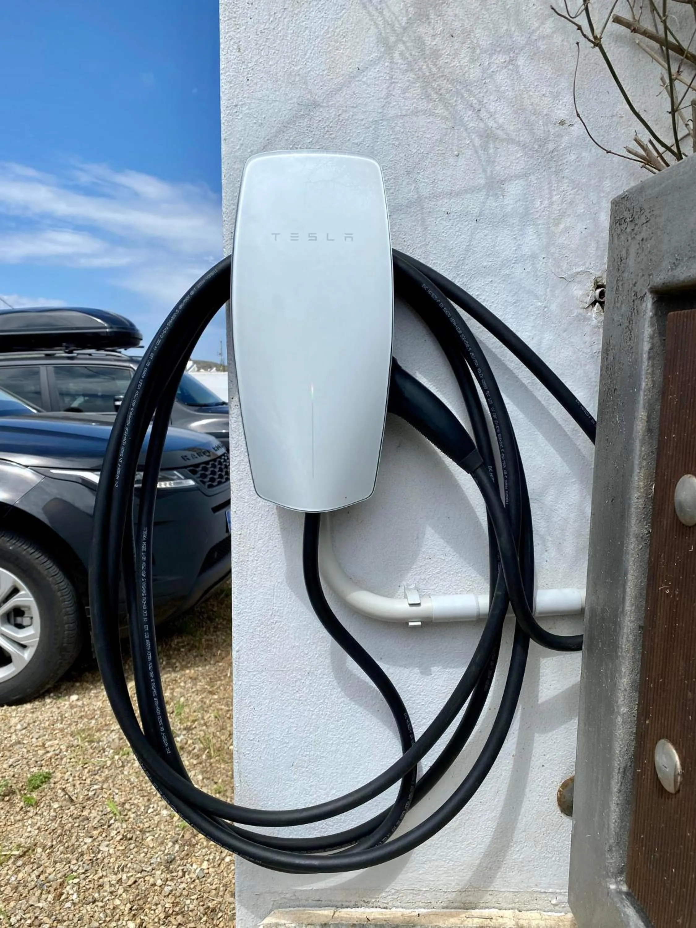 White Tinos Luxury Suites