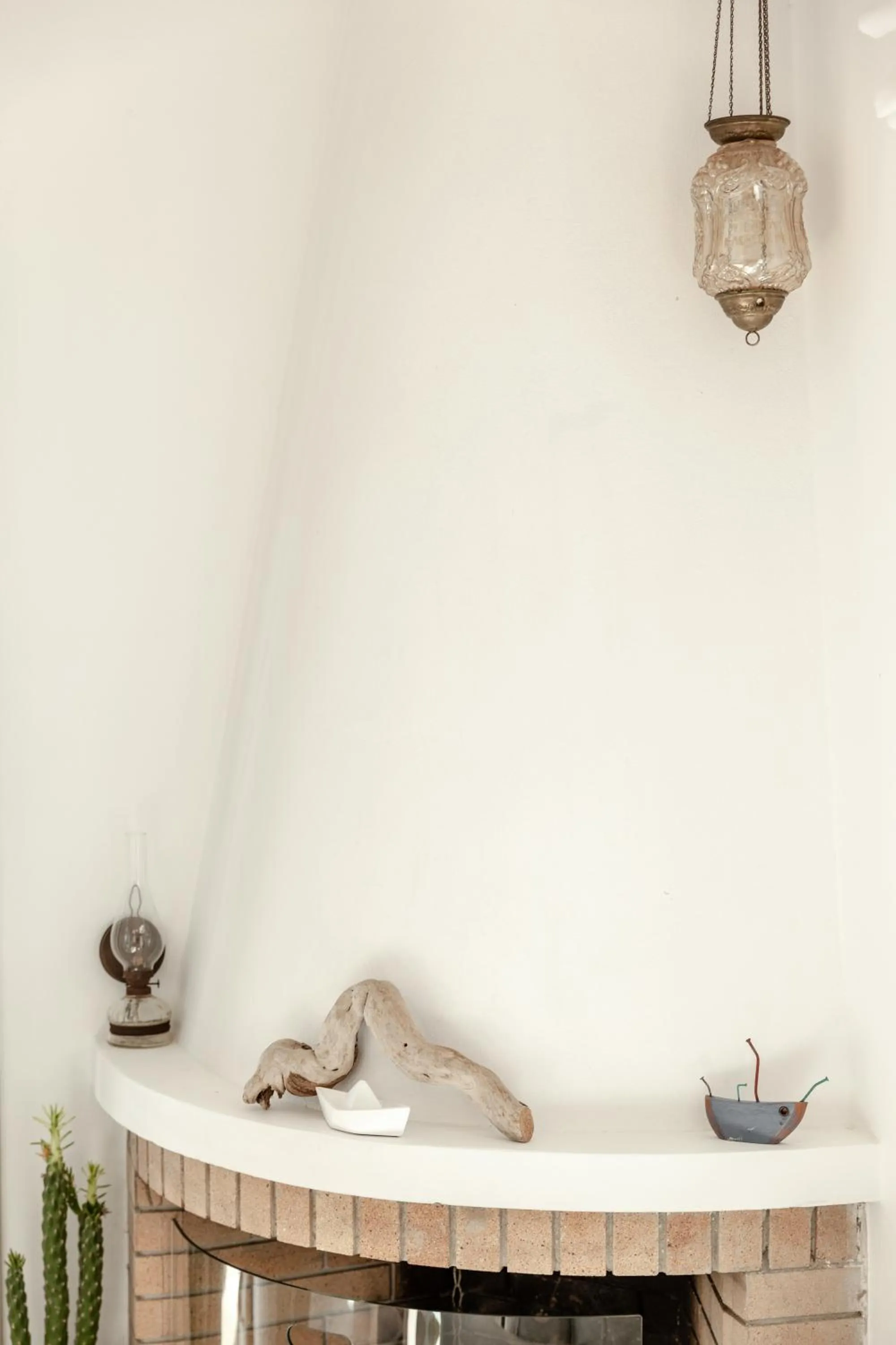 White Tinos Luxury Suites