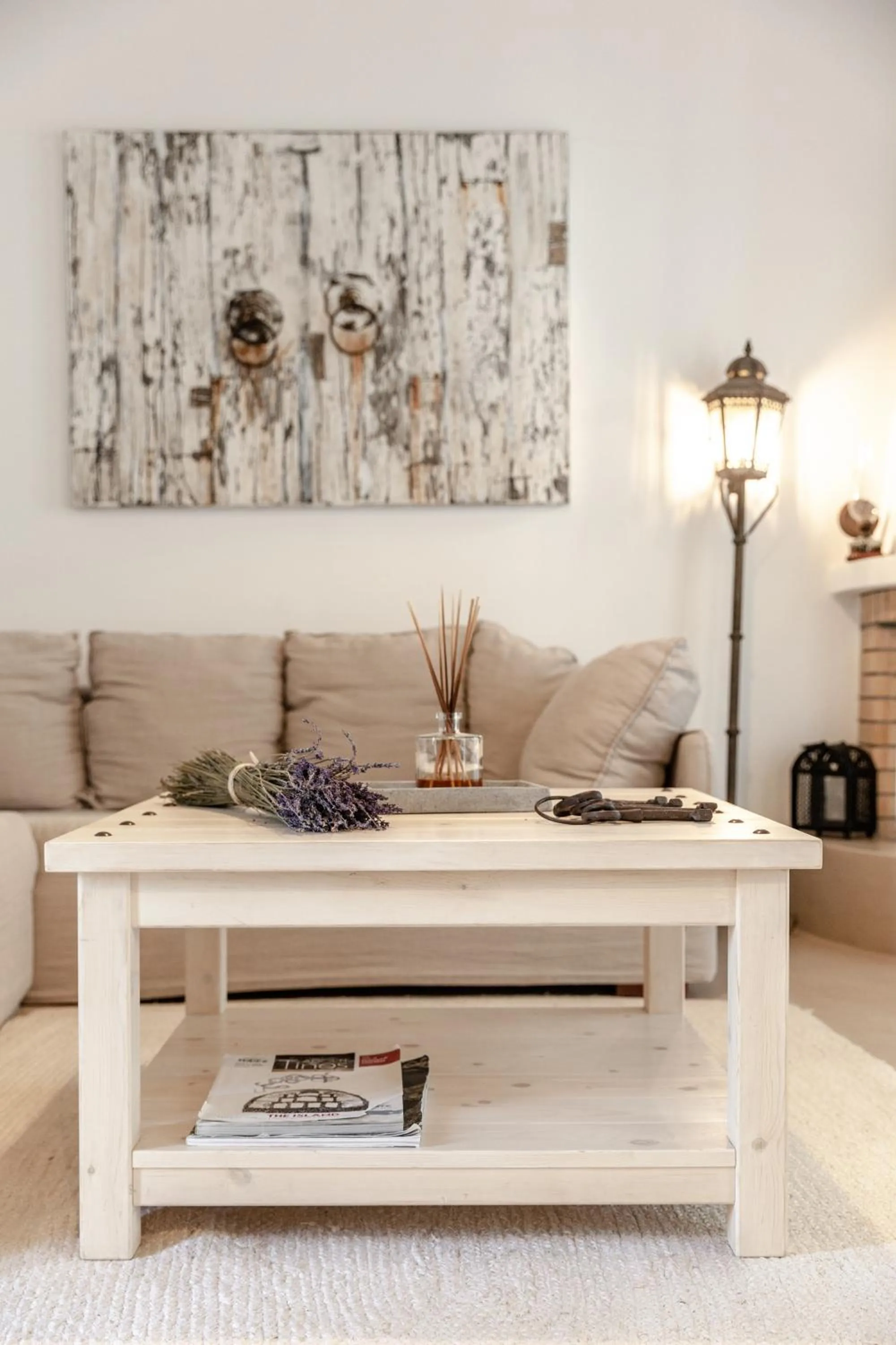 White Tinos Luxury Suites