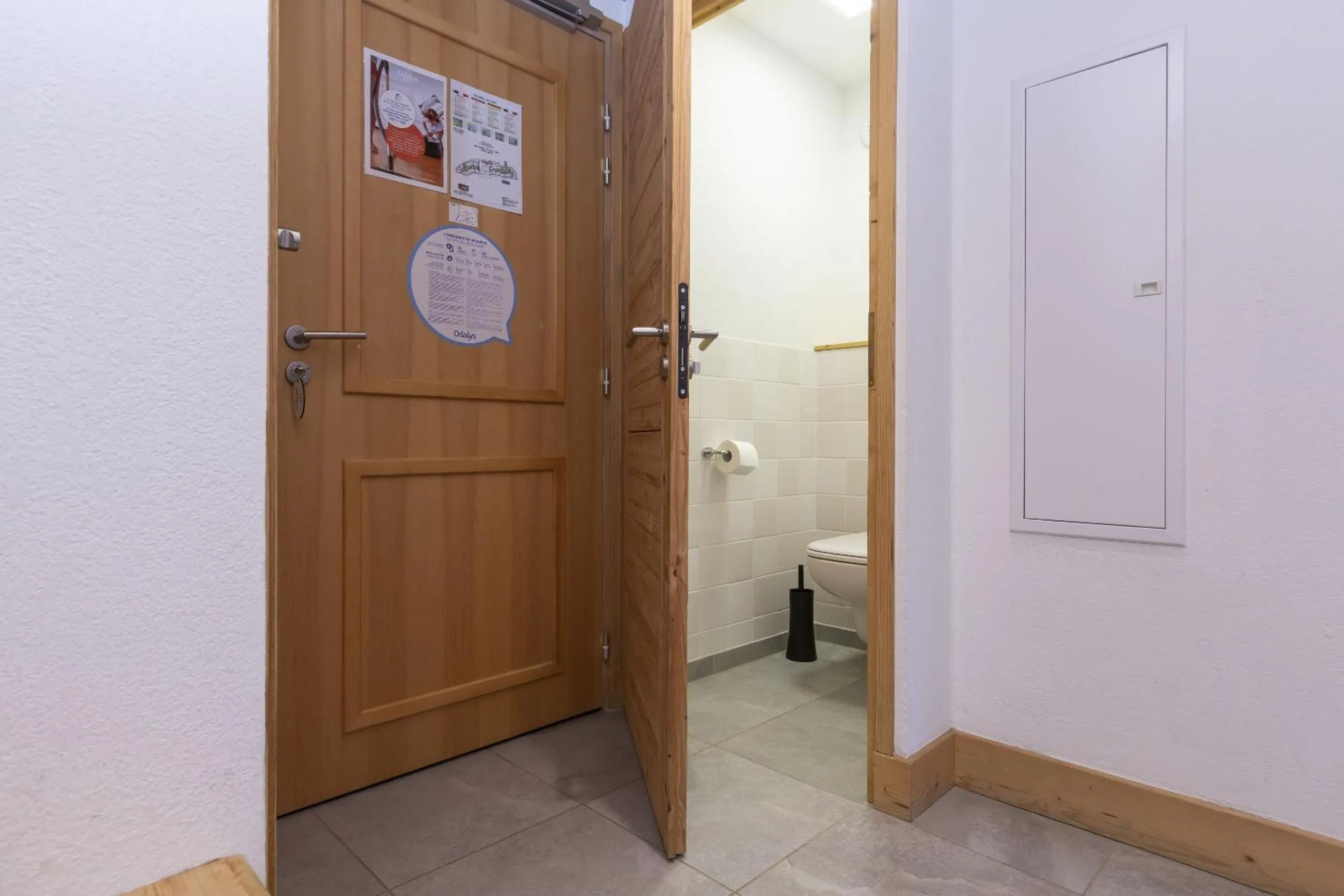 Toilet in Résidence Odalys Les Fermes de Châtel