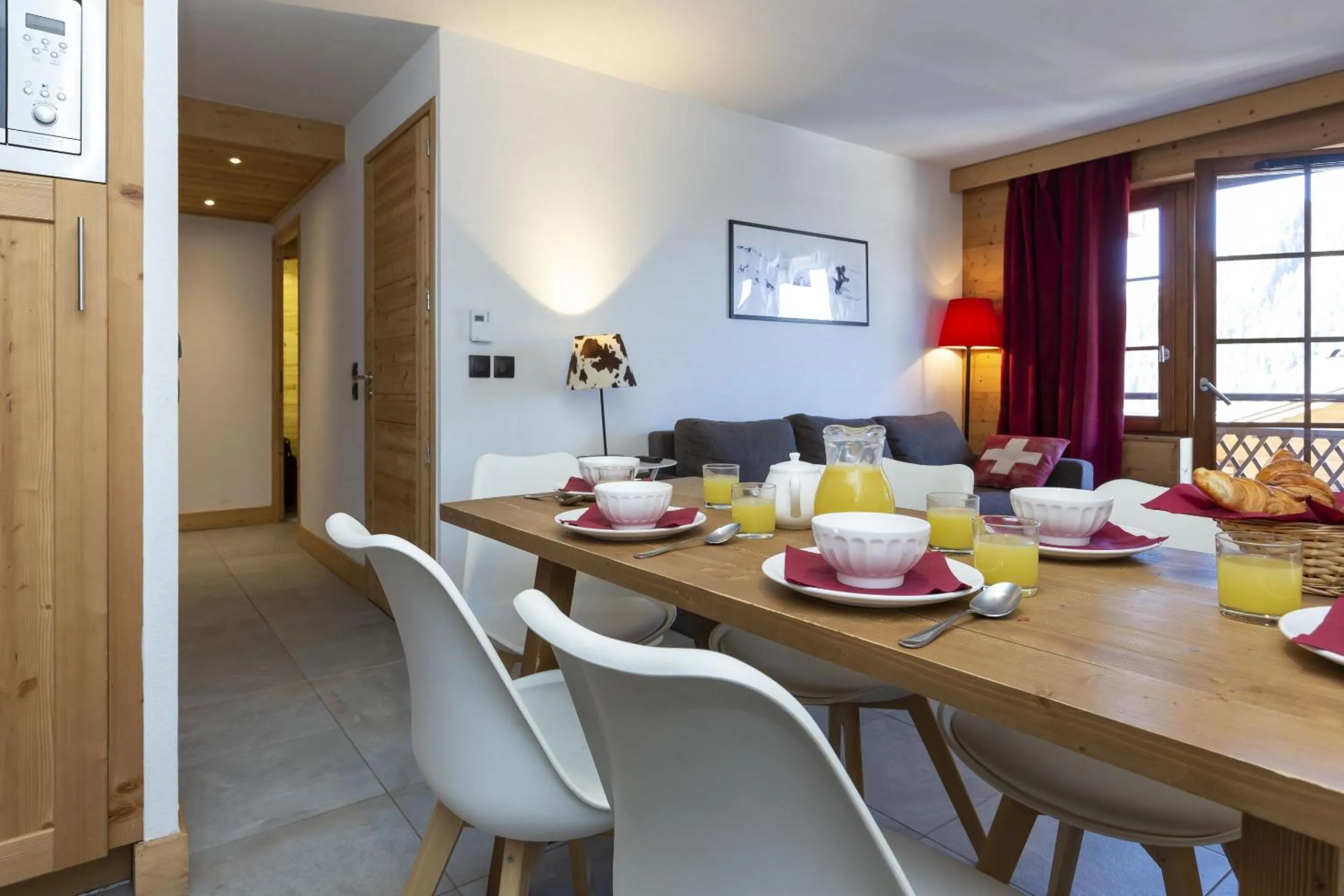 Dining area in Résidence Odalys Les Fermes de Châtel