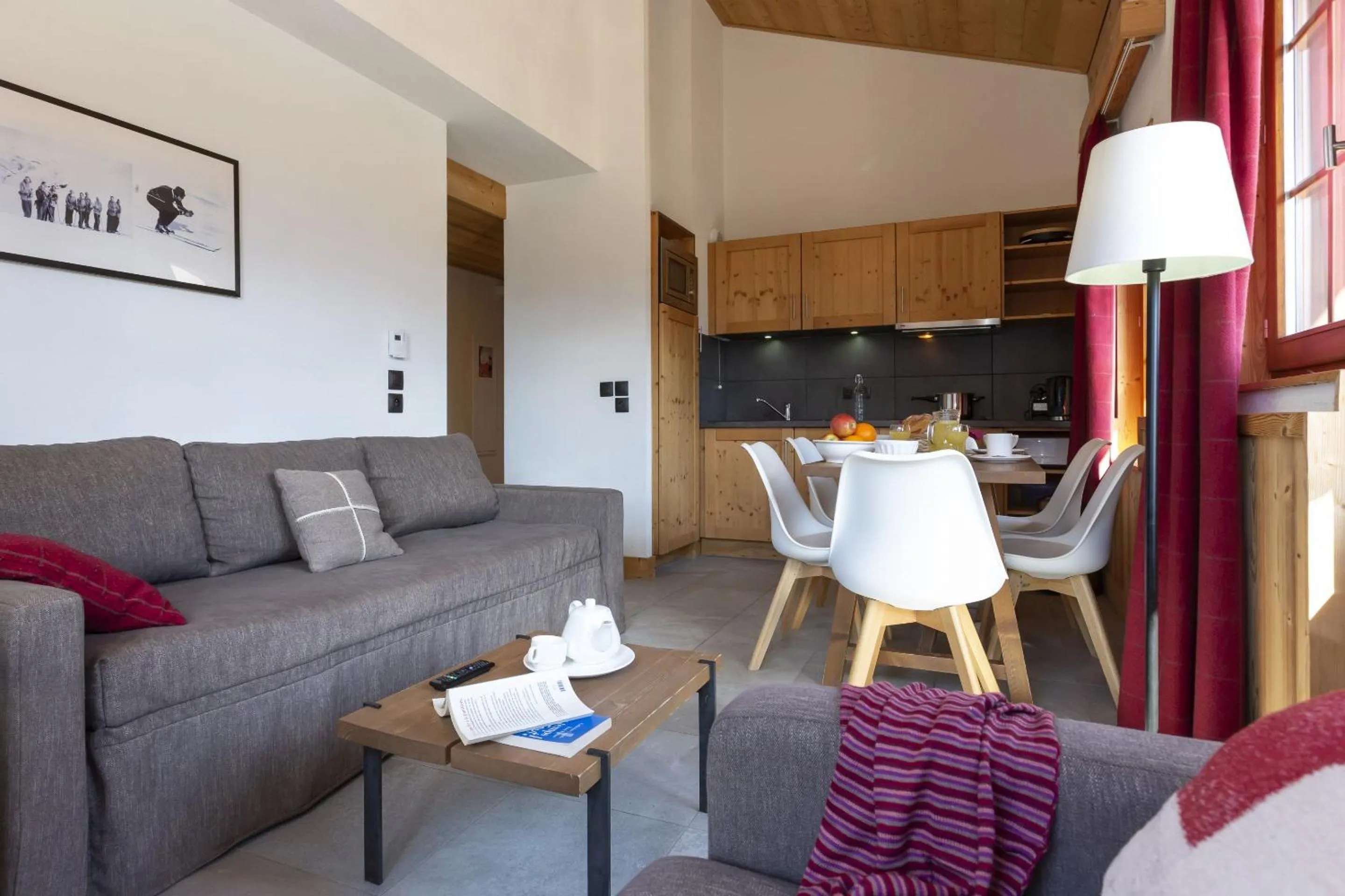 Dining area in Résidence Odalys Les Fermes de Châtel