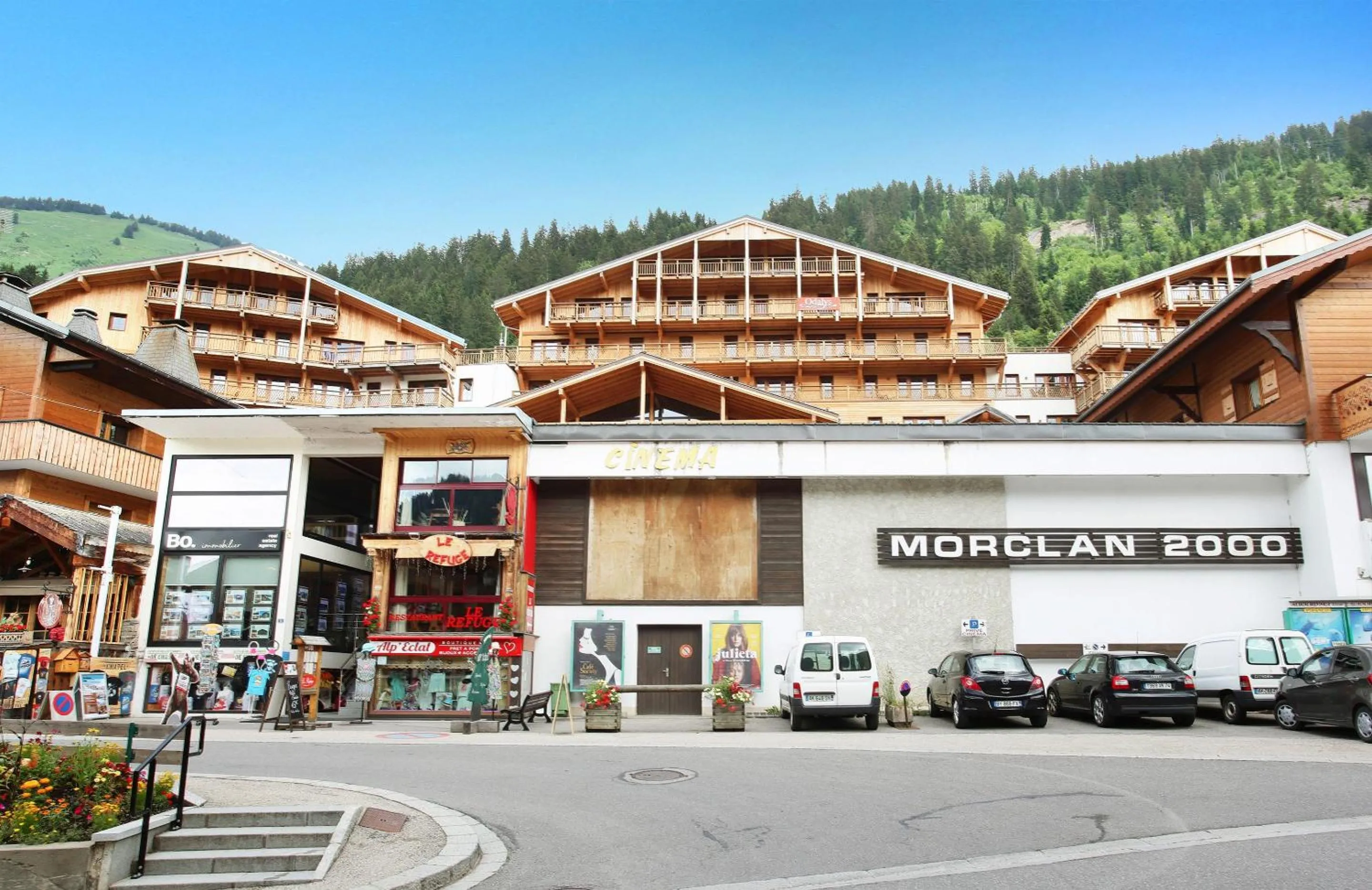 Facade/entrance in Résidence Odalys Les Fermes de Châtel