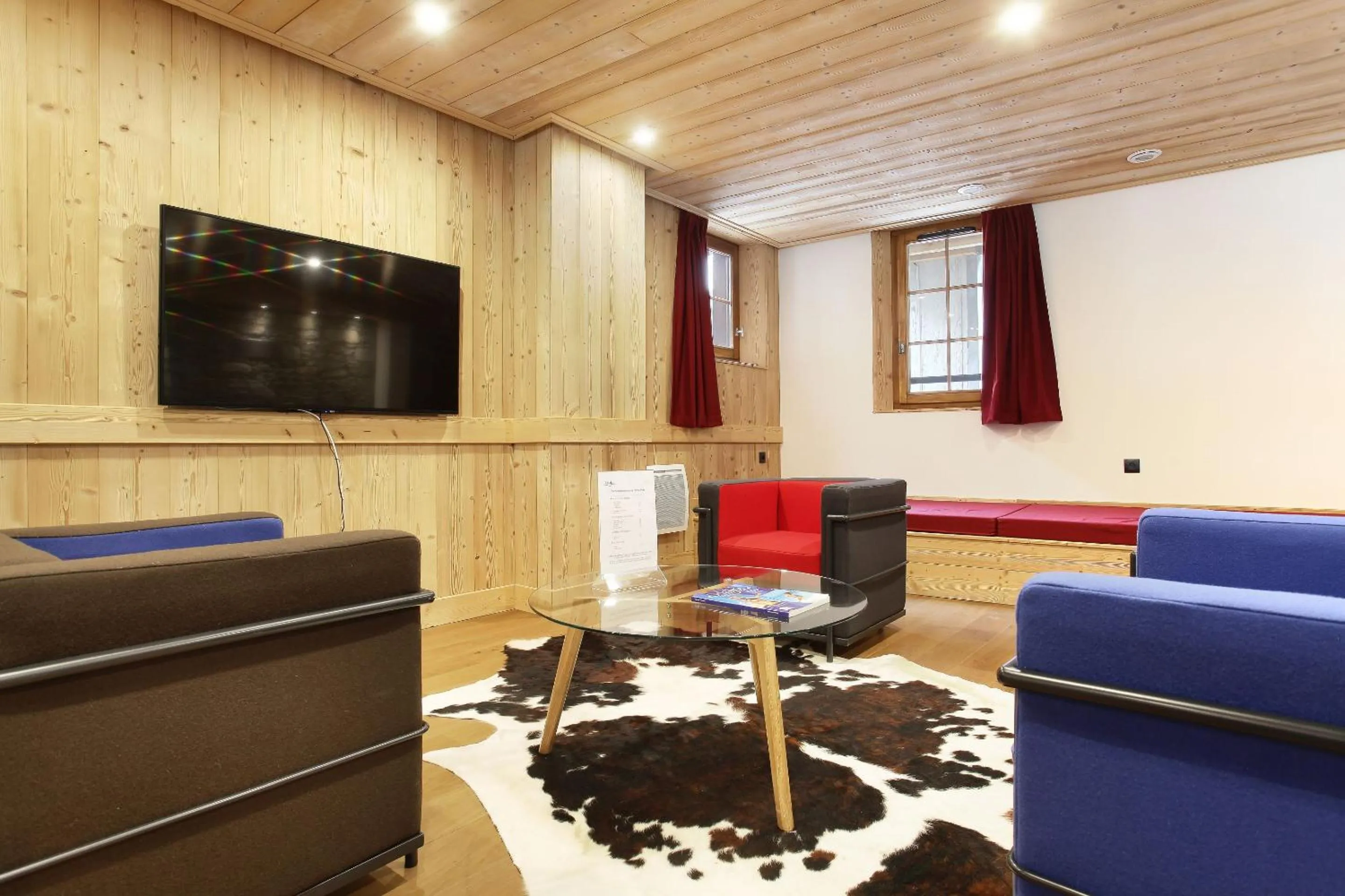 Lobby or reception in Résidence Odalys Les Fermes de Châtel