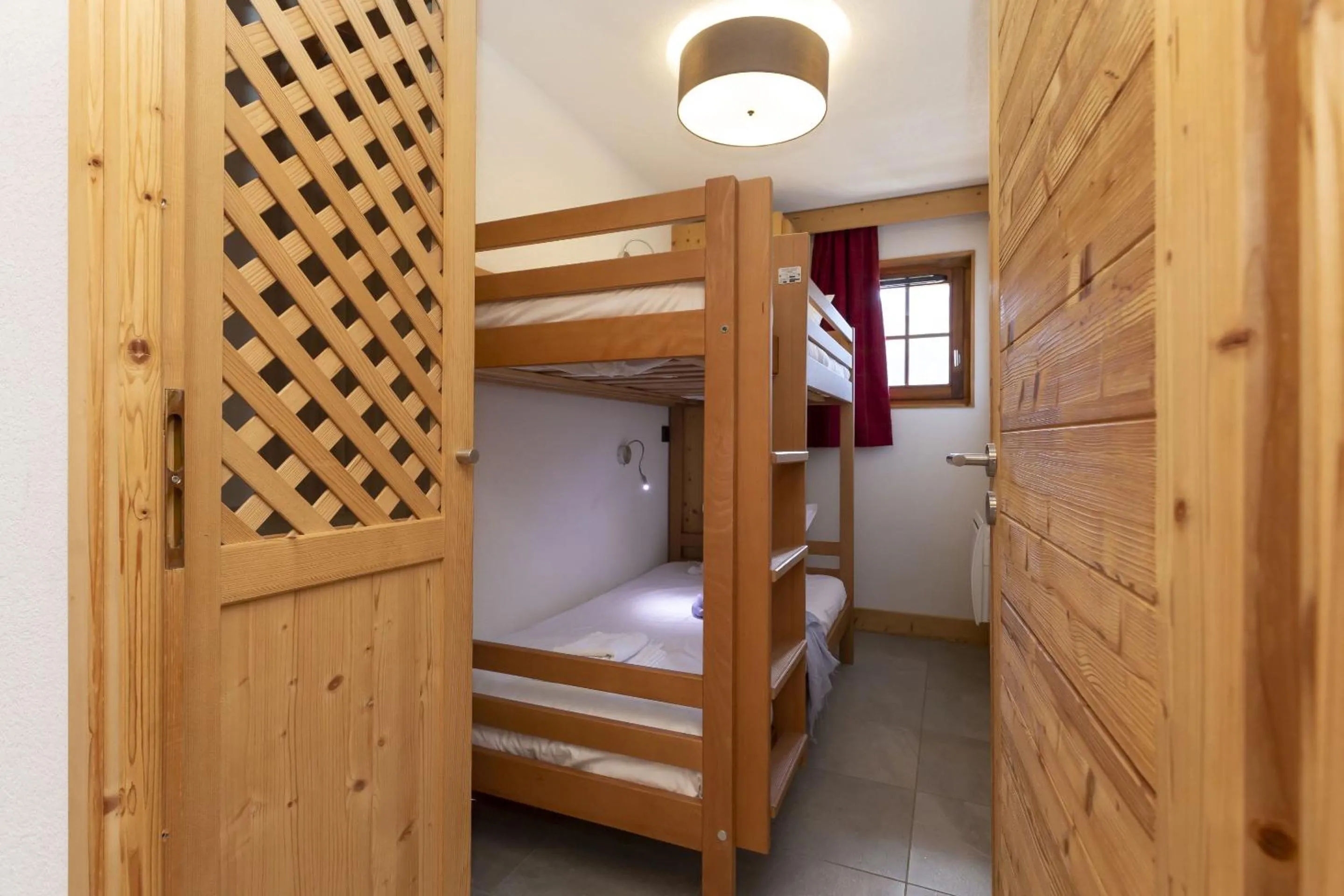 Bedroom, Bed in Résidence Odalys Les Fermes de Châtel