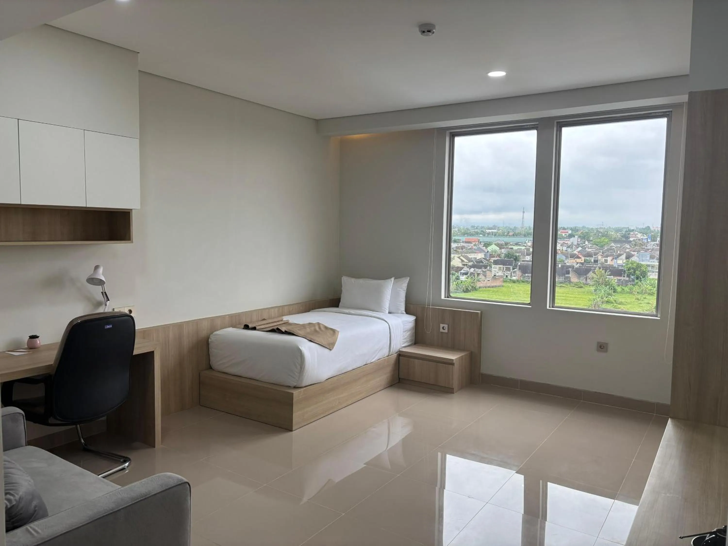 University Hotel UMY