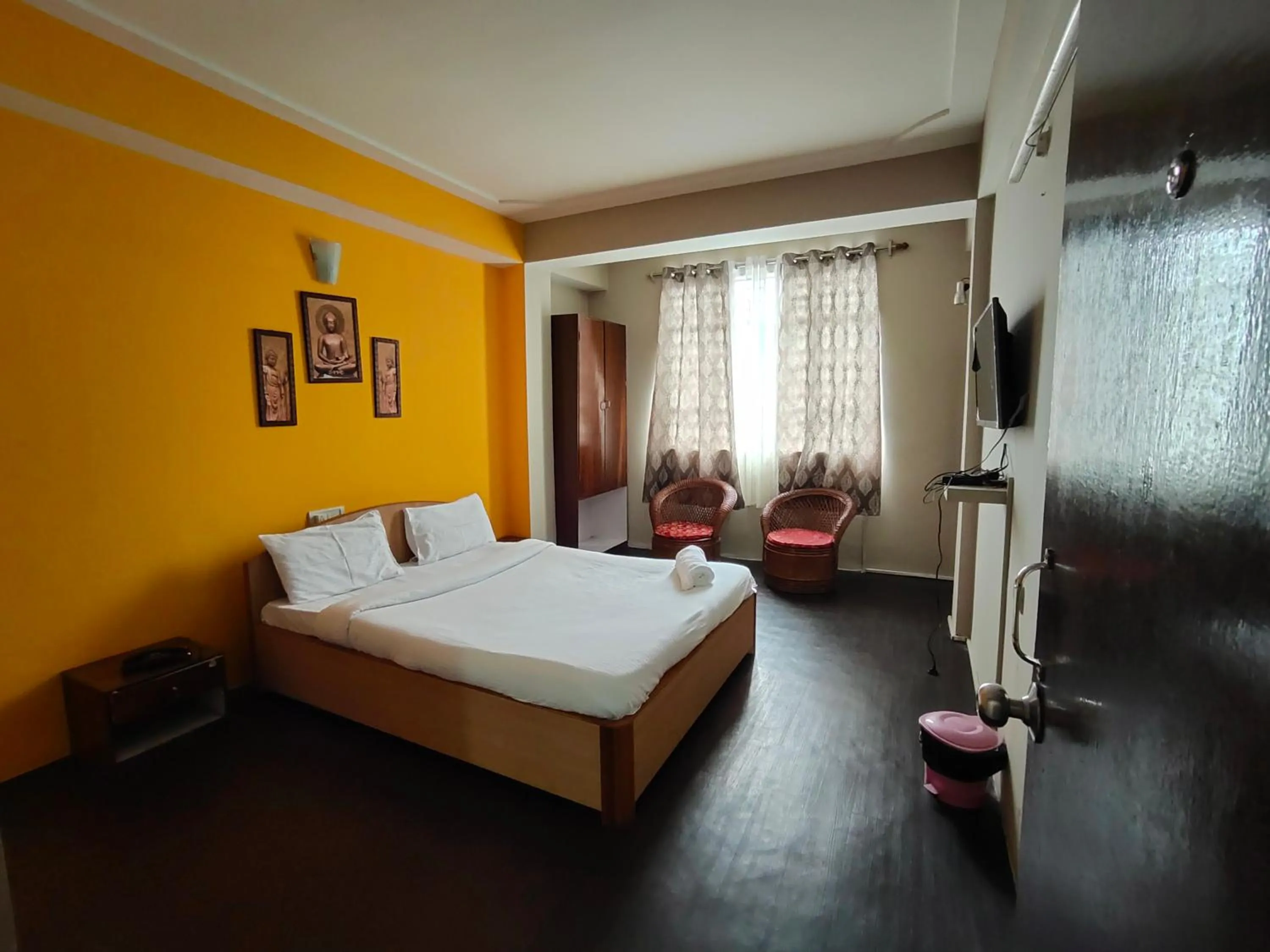 Bed in Hotel Sunmount Mayal Retreat