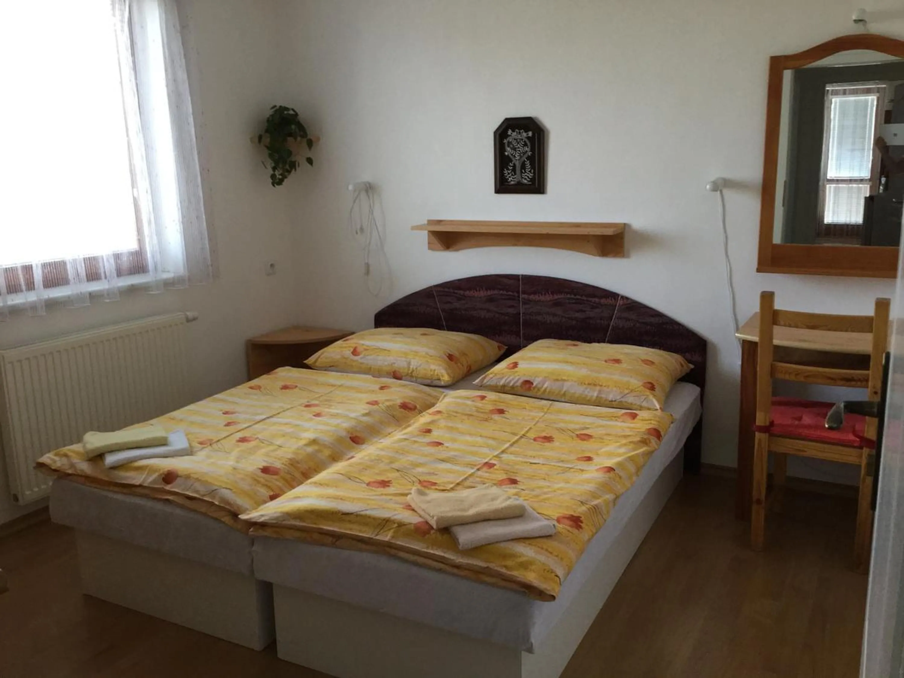 Bed in Pension 325