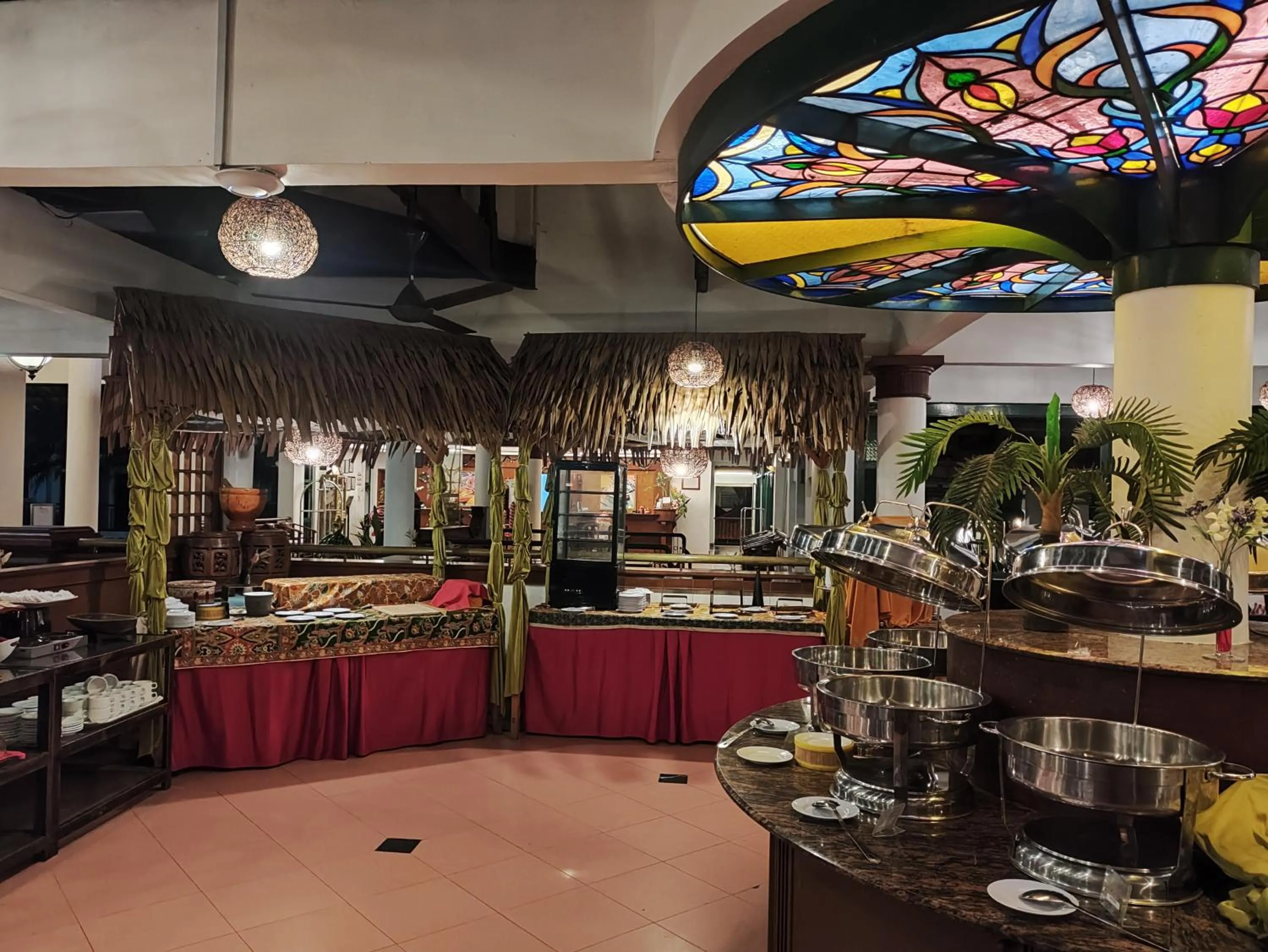 Restaurant/places to eat in Residence Inn Cherating