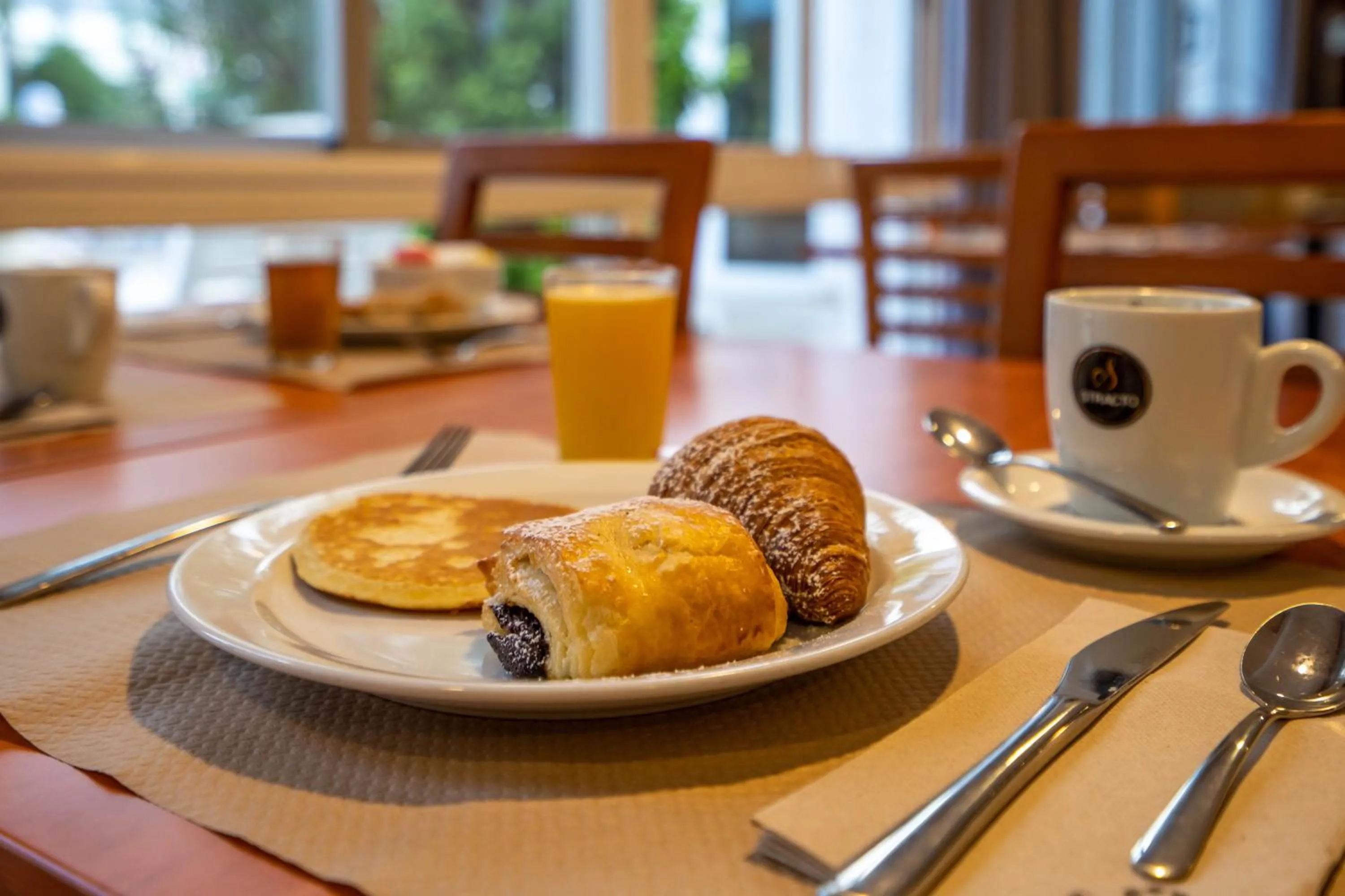 Breakfast in Hotel Bersoca