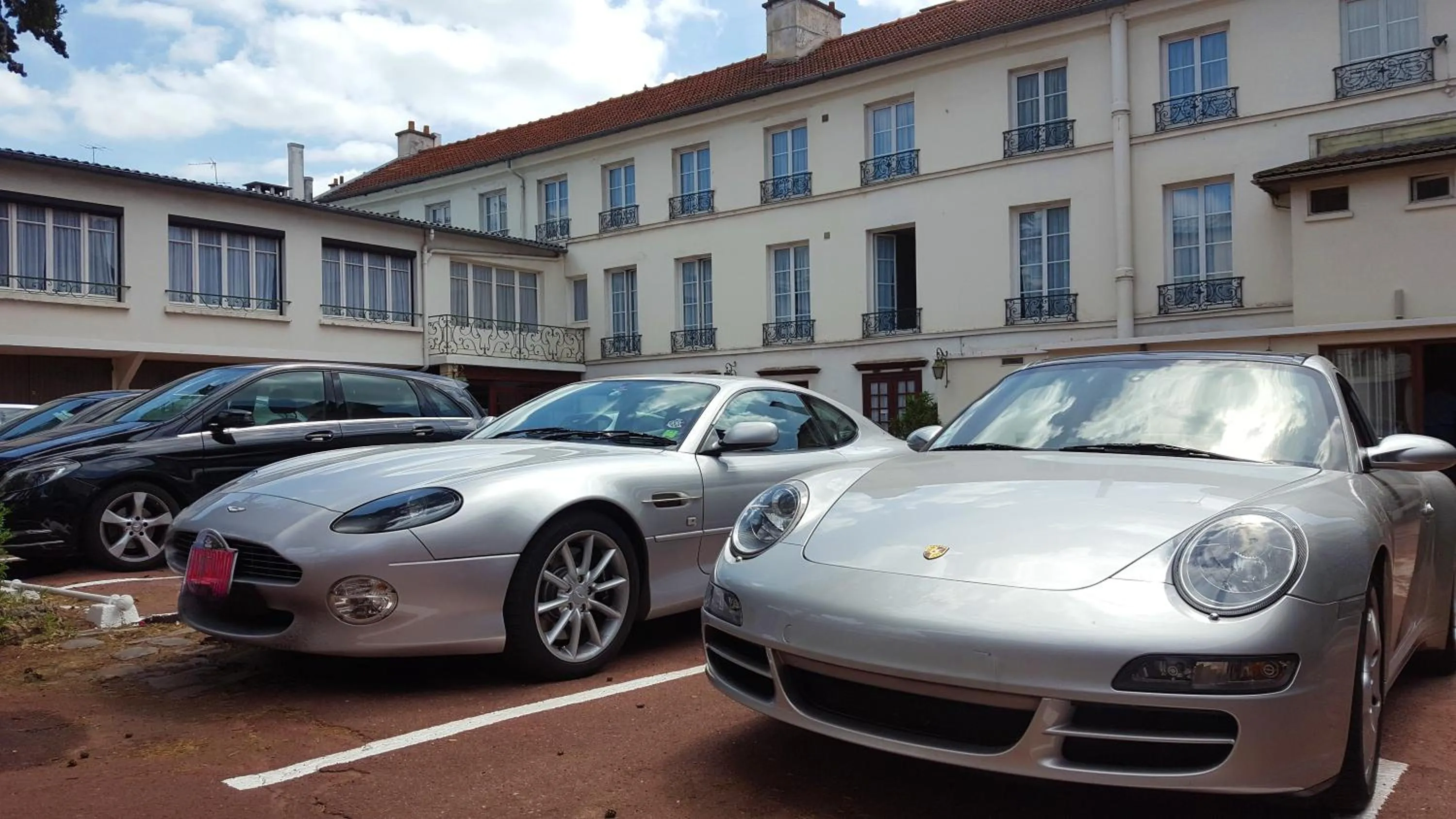 View (from property/room) in Hôtel du Cheval Rouge