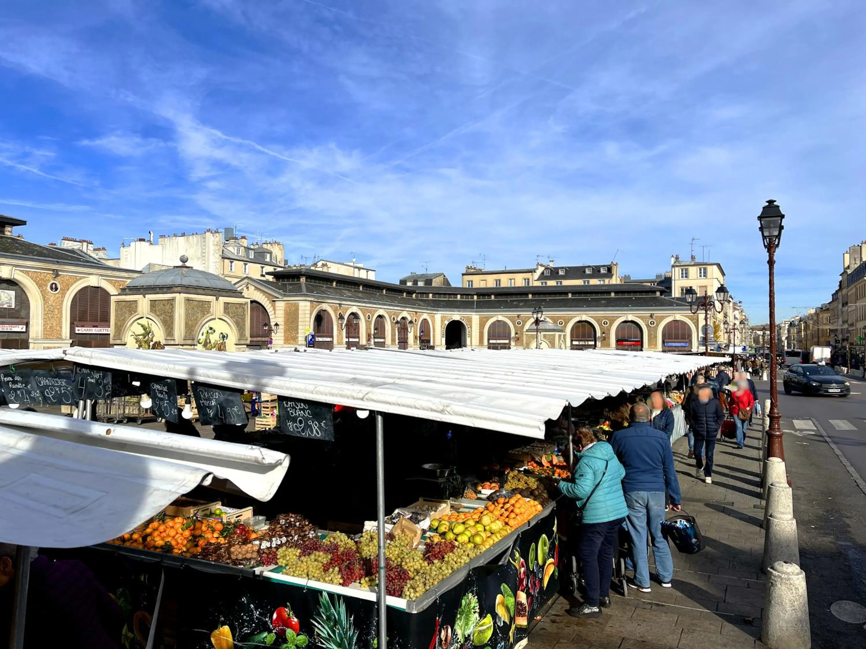 Nearby landmark in Hôtel du Cheval Rouge