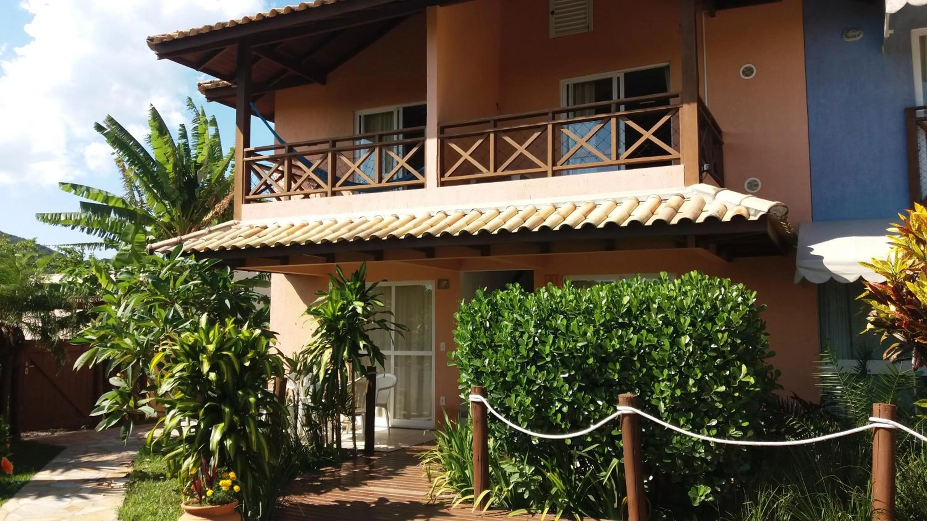 Facade/entrance in Morada Dos Ventos