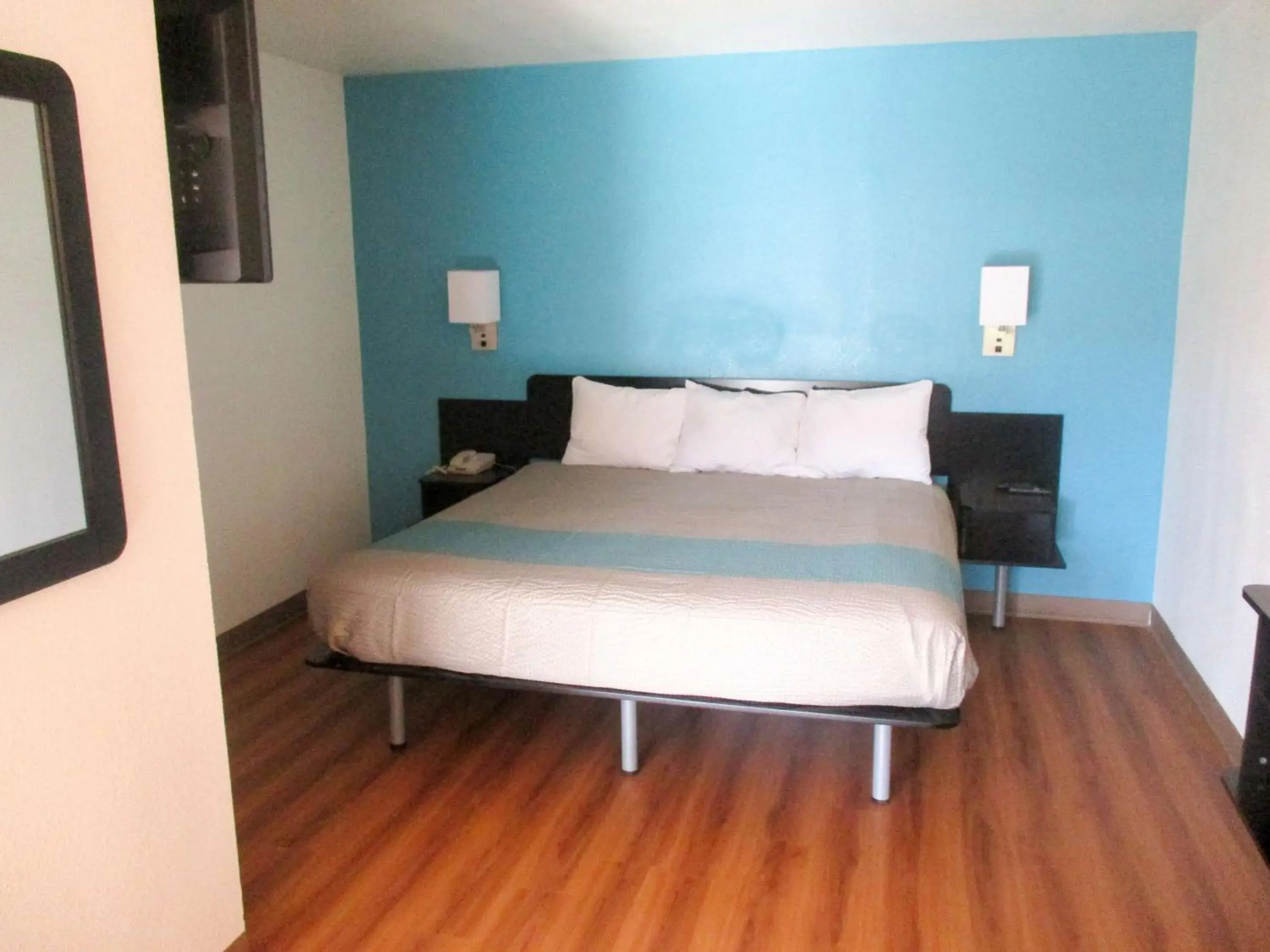 Motel 6-Prairie Du Chien, WI Motel 6-Prairie Du Chien, WI