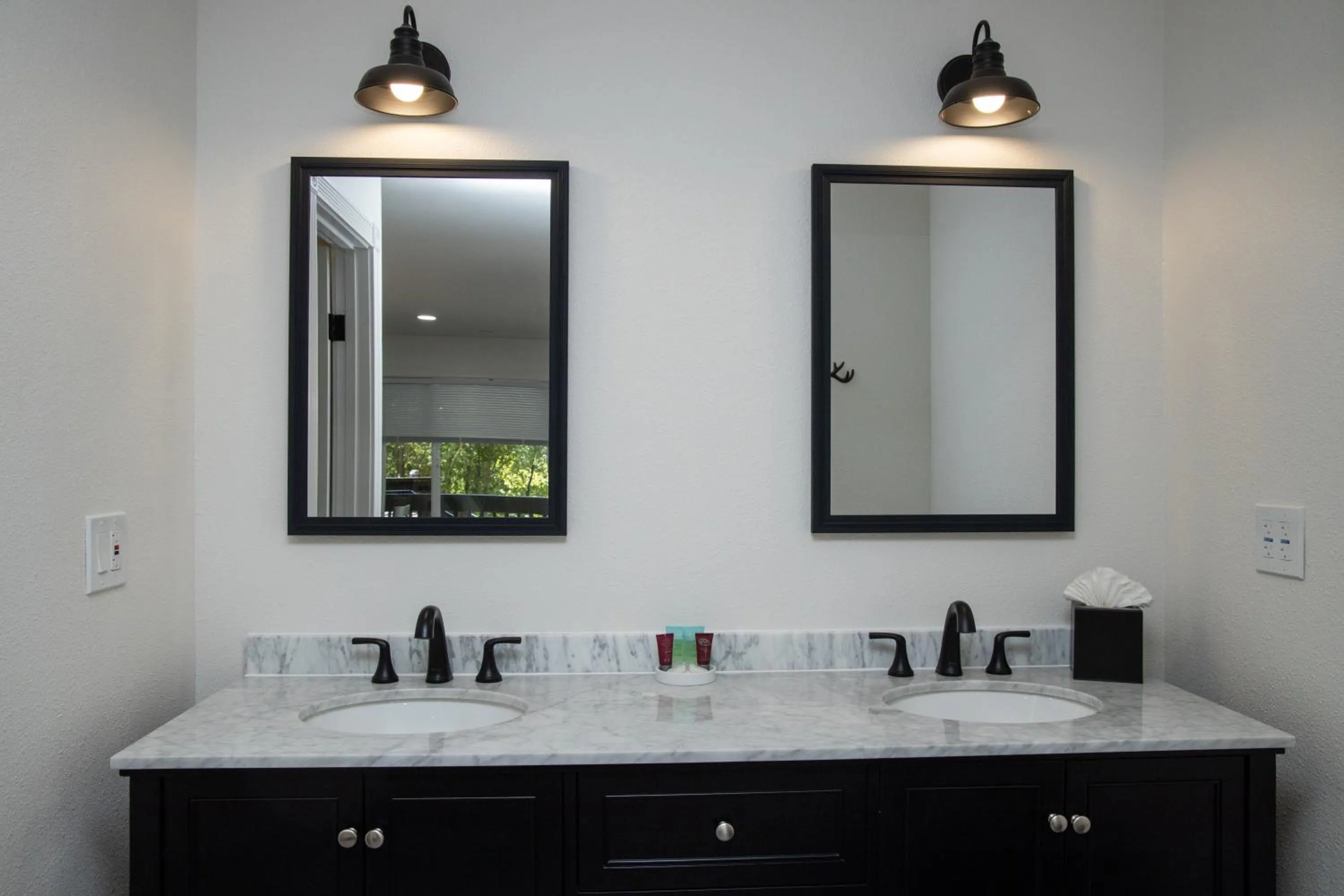 The Occidental Lodge