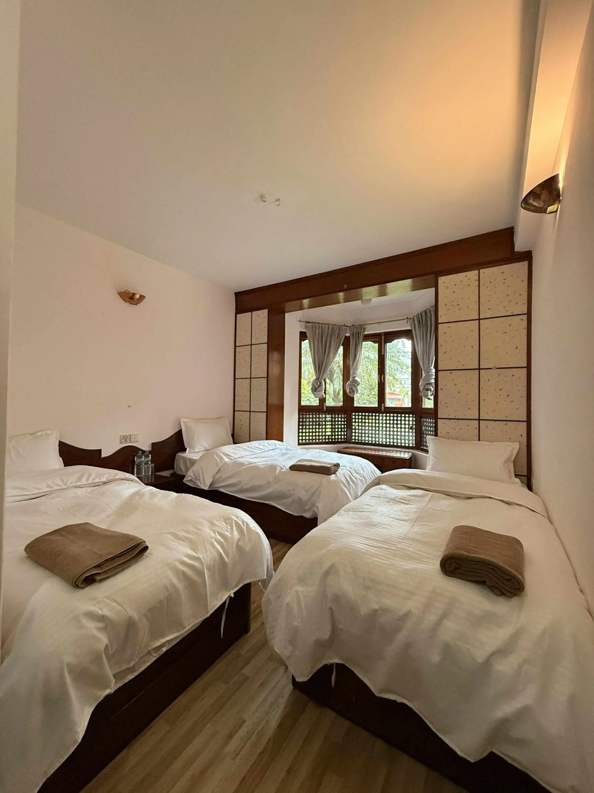 Laavanya Inn