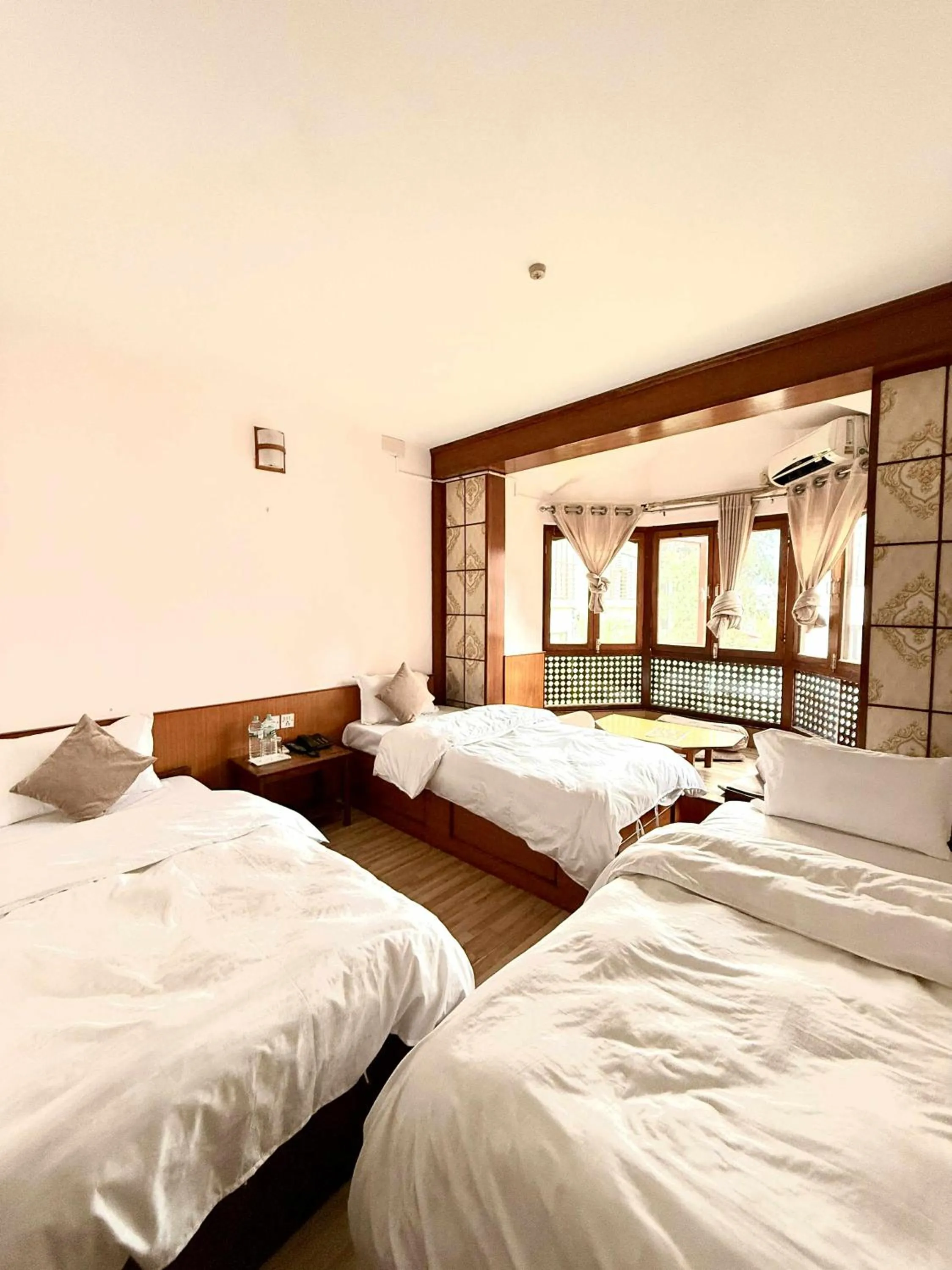 Laavanya Inn