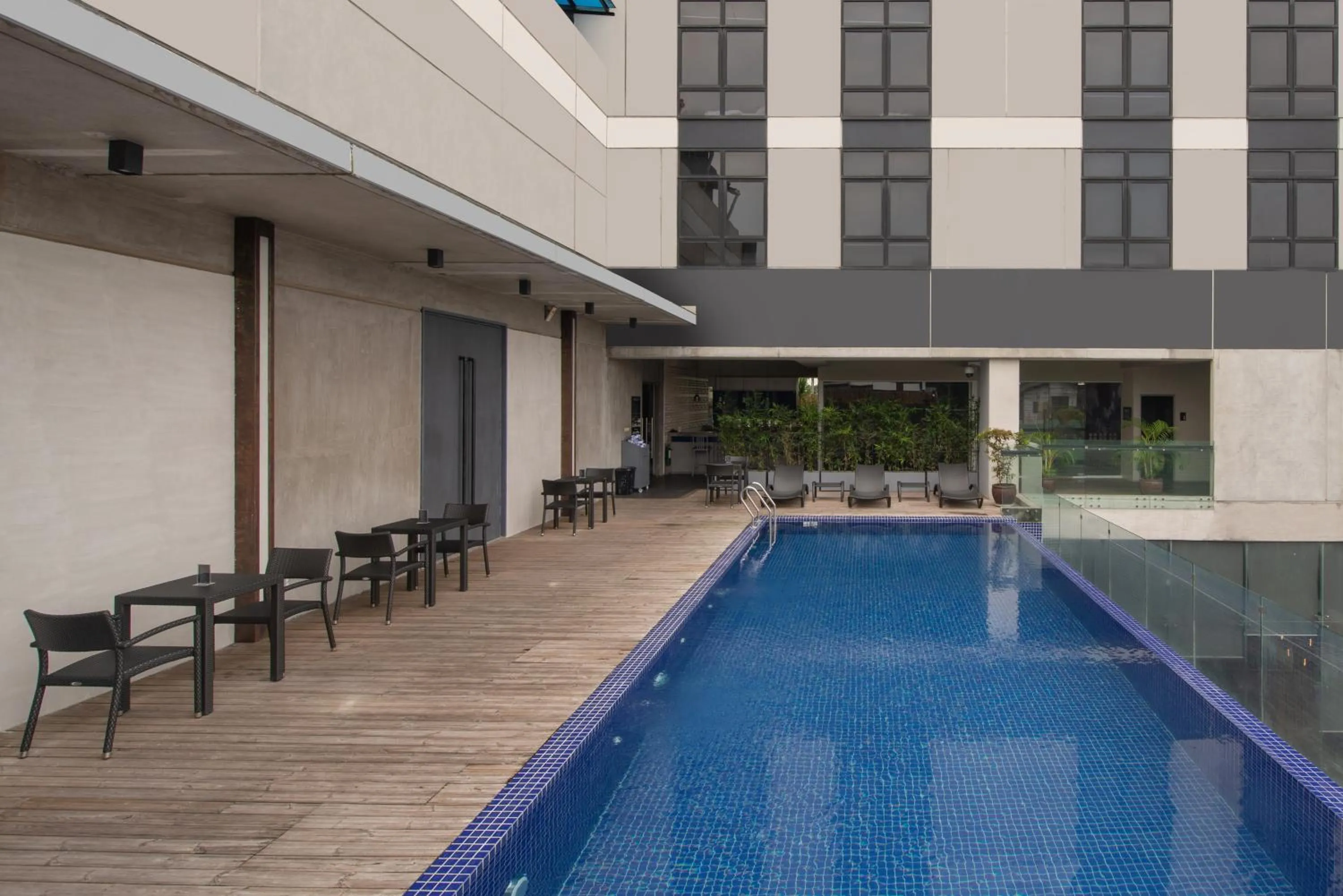 Swimming pool in The B Hotel Quezon City