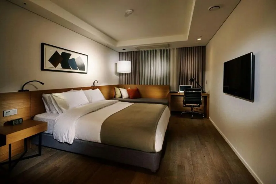 Ramada by Wyndham Gunsan