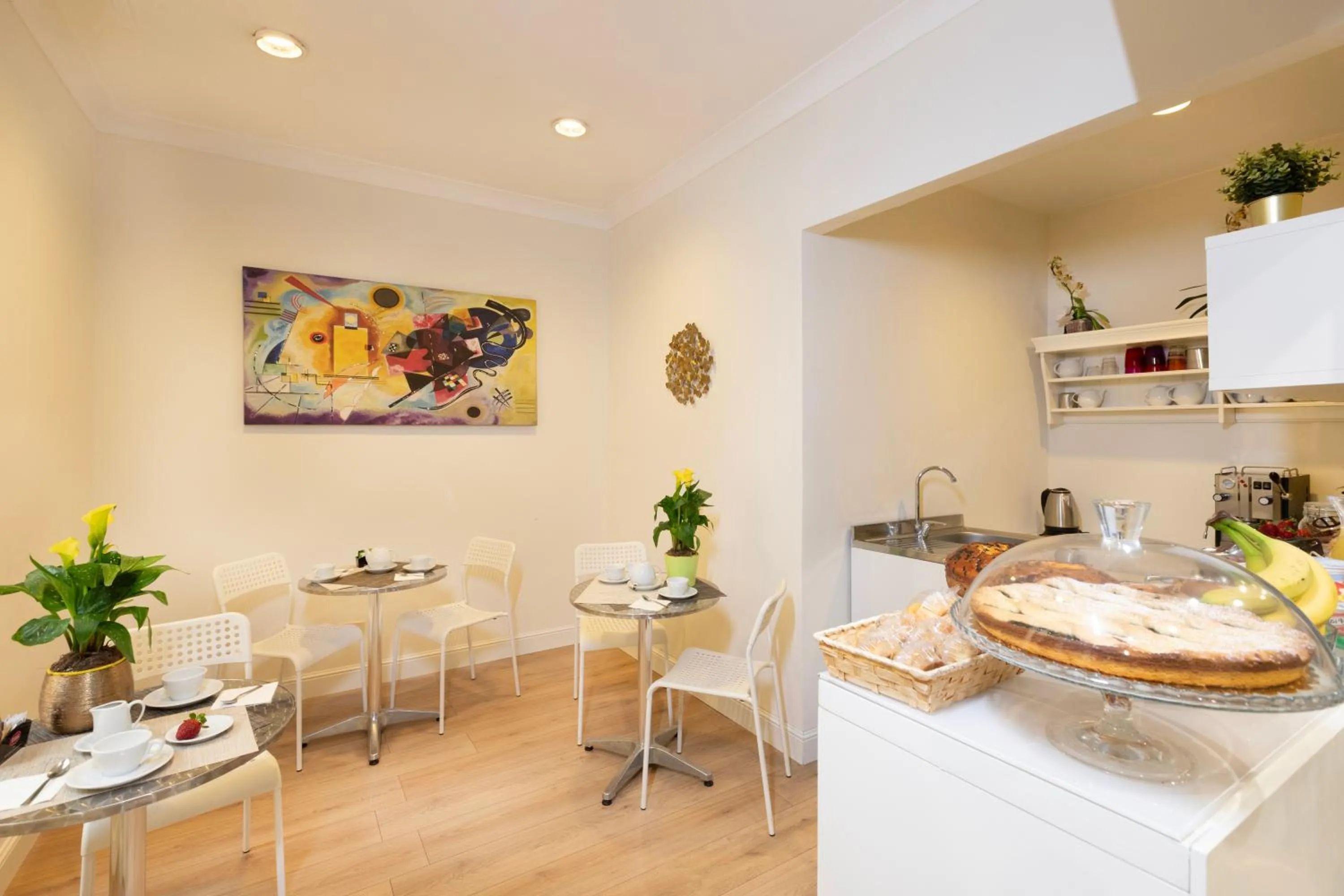 Breakfast in Piccolo Imperiale