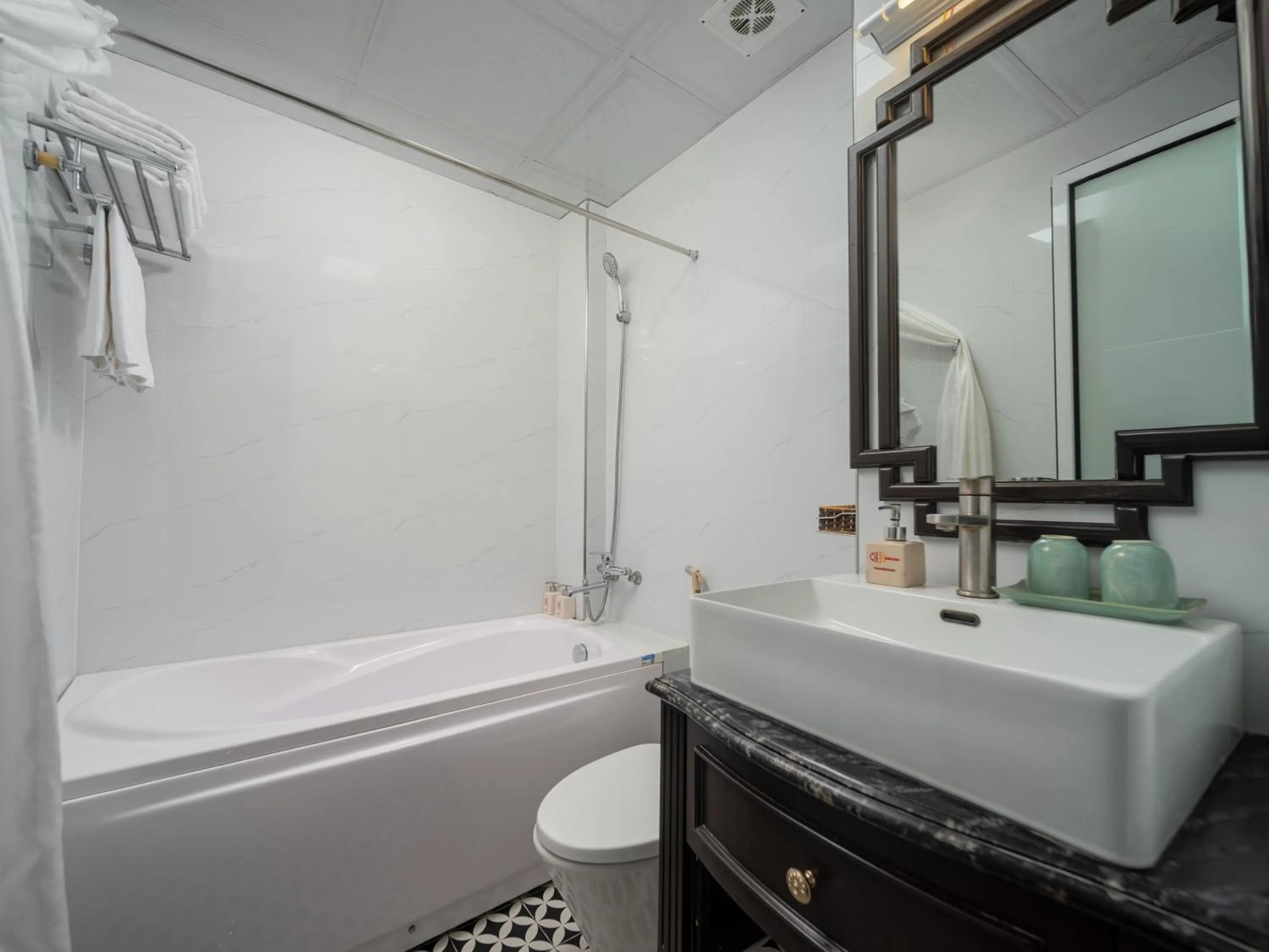 Bathroom in Hanoi Chic Boutique Hotel