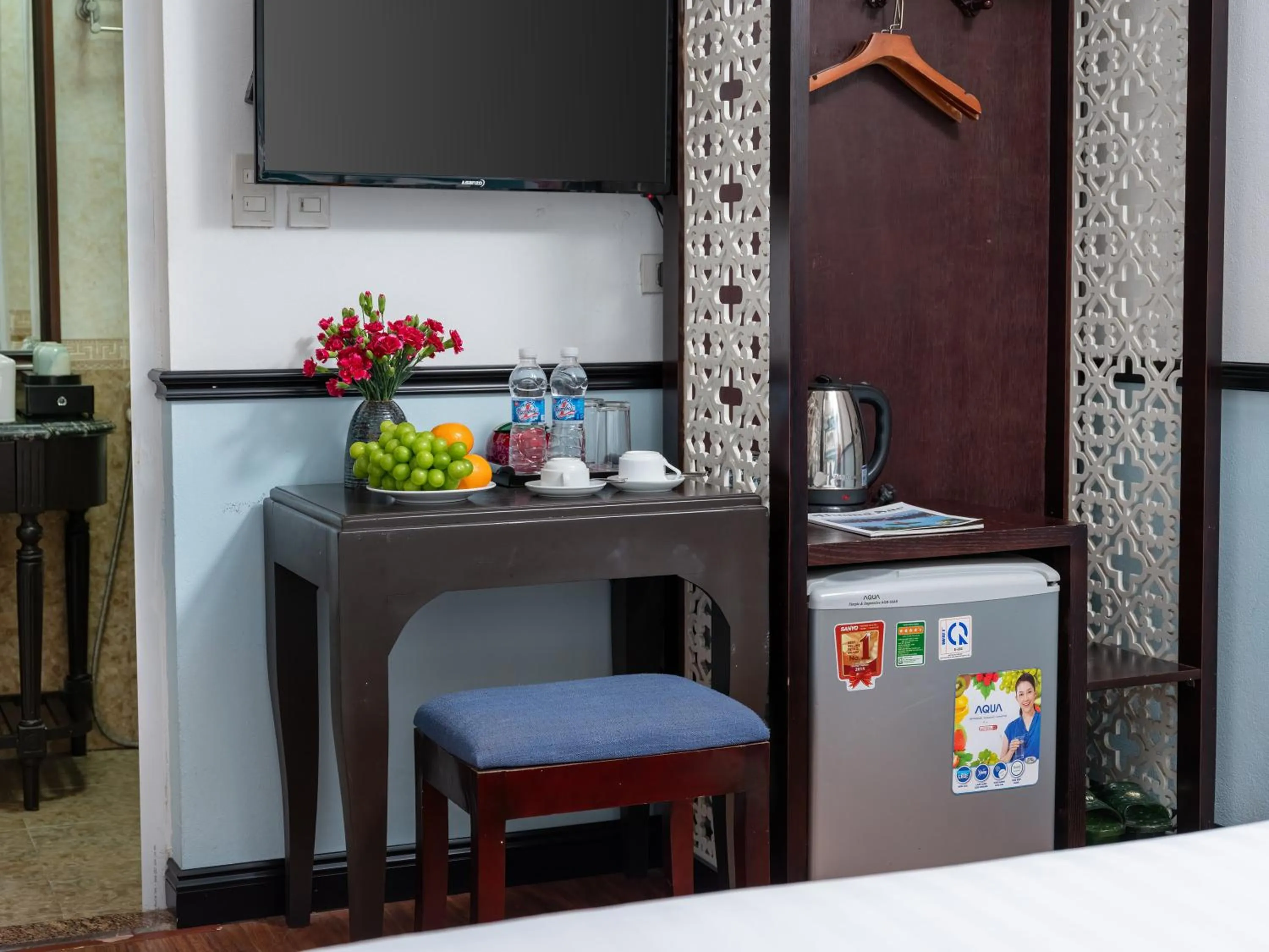 TV and multimedia in Hanoi Chic Boutique Hotel