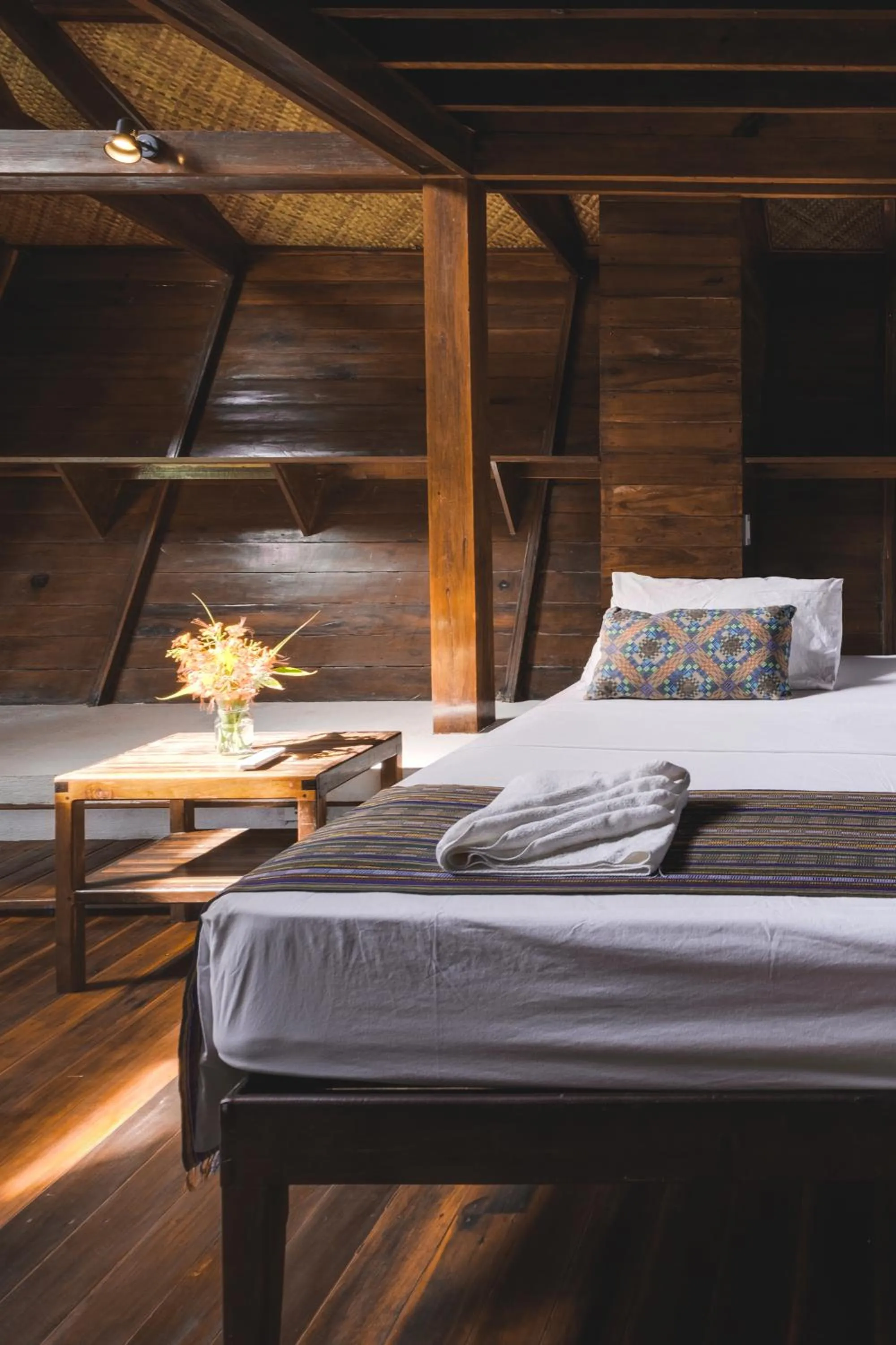 Bed in Harana Surf Resort