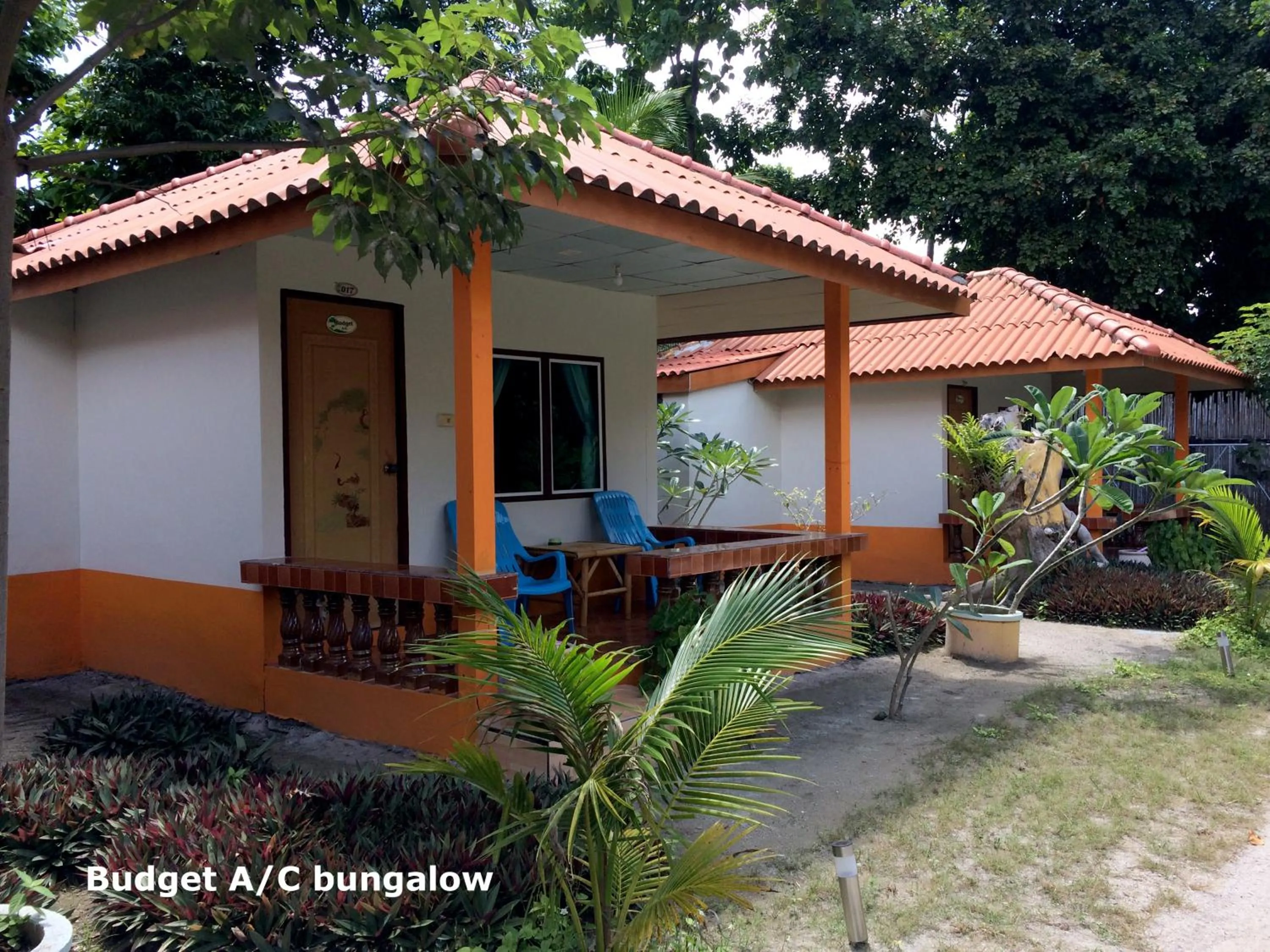 Coco Beach Bungalows