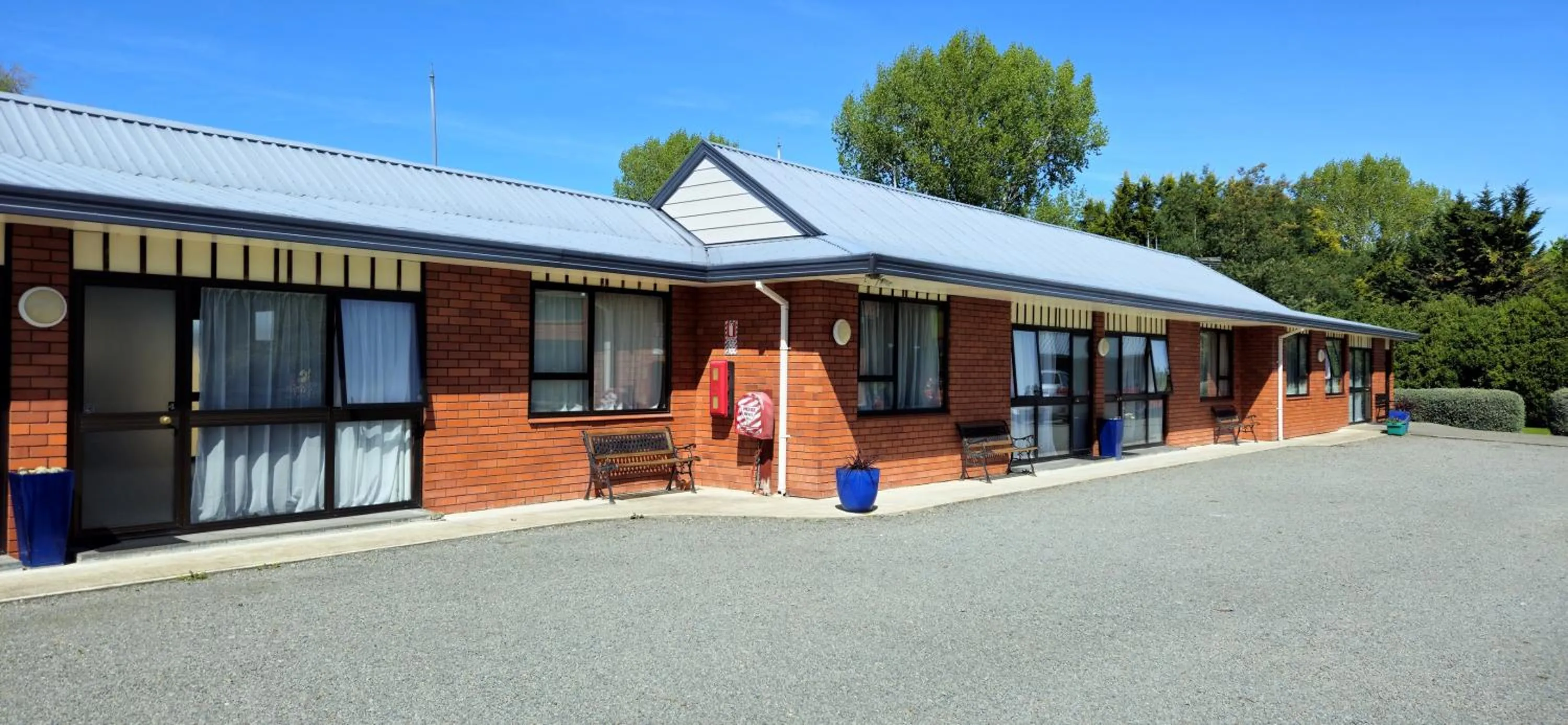 Property building in Broadview Motel