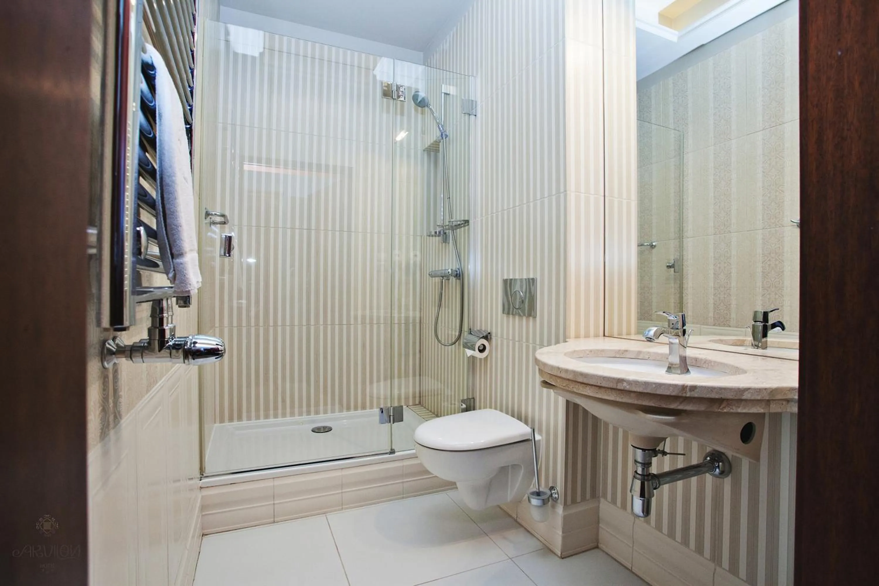 Photo of the whole room in Hotel Akvilon