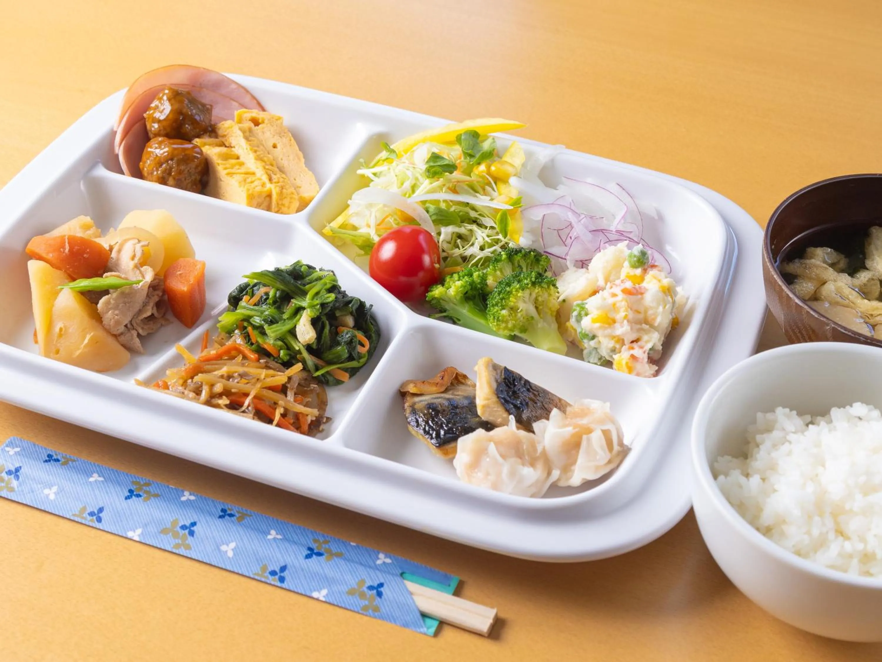 Buffet breakfast in APA Hotel Aomori Eki Kenchodori