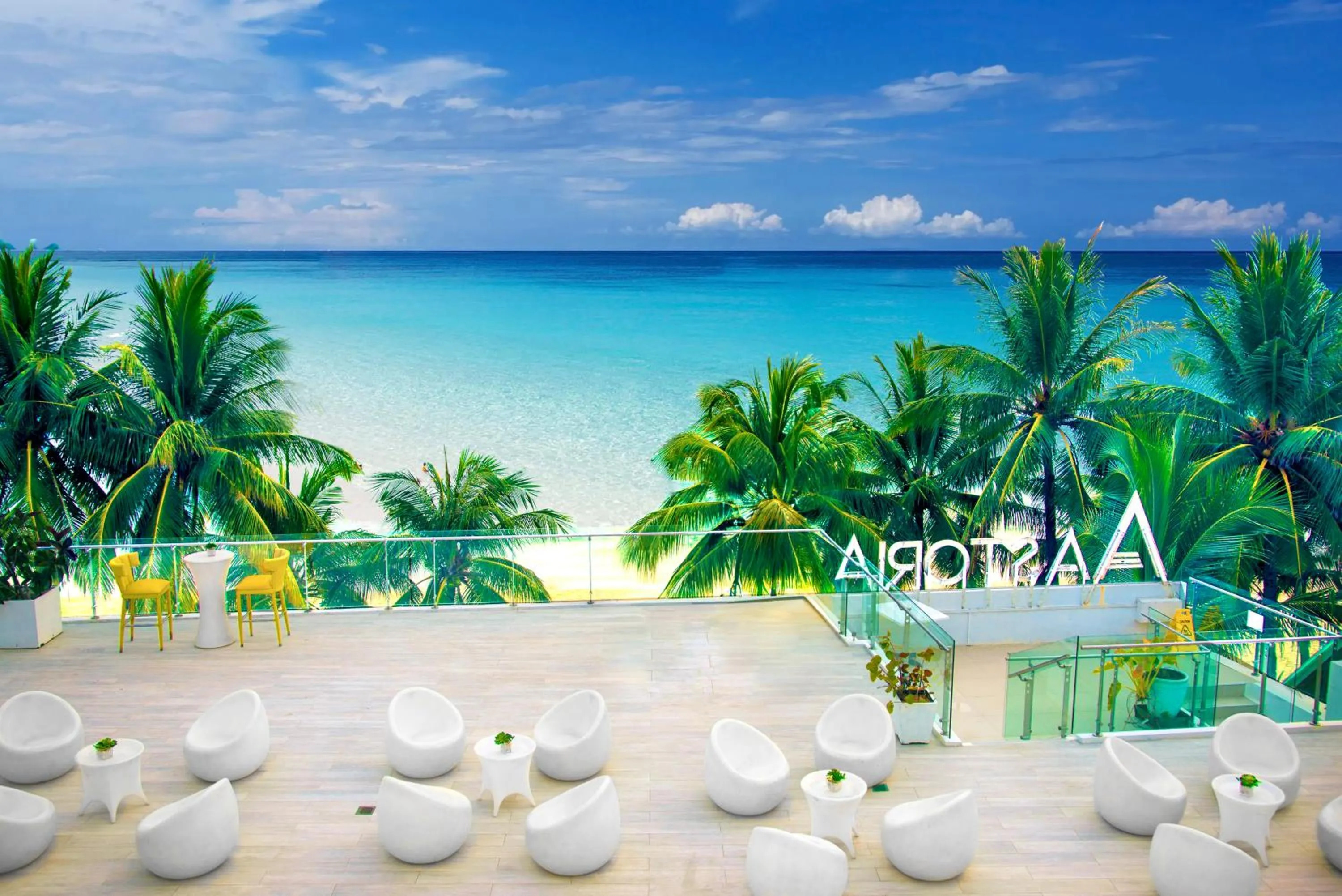 Sea view in Astoria Current