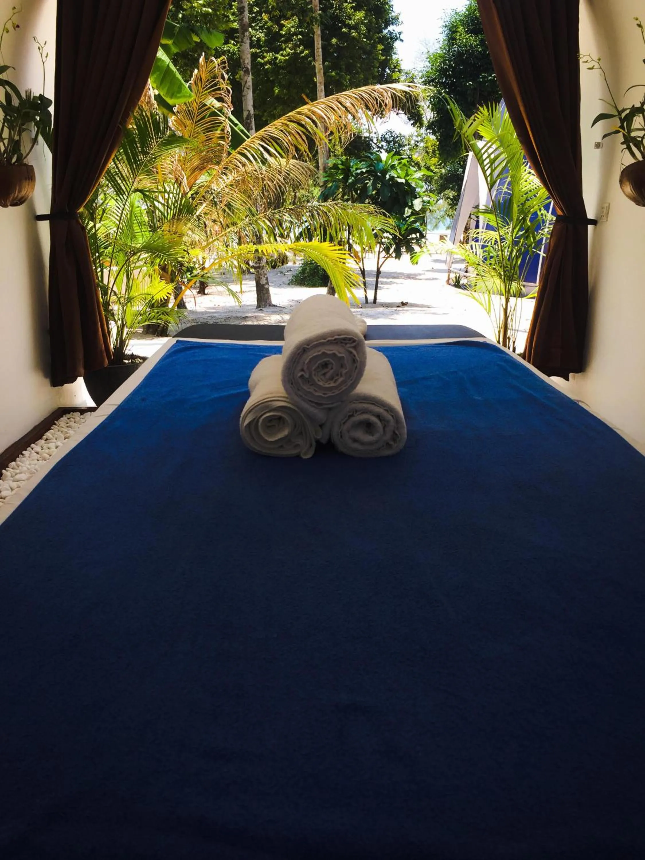 Massage in Moonlight Resort