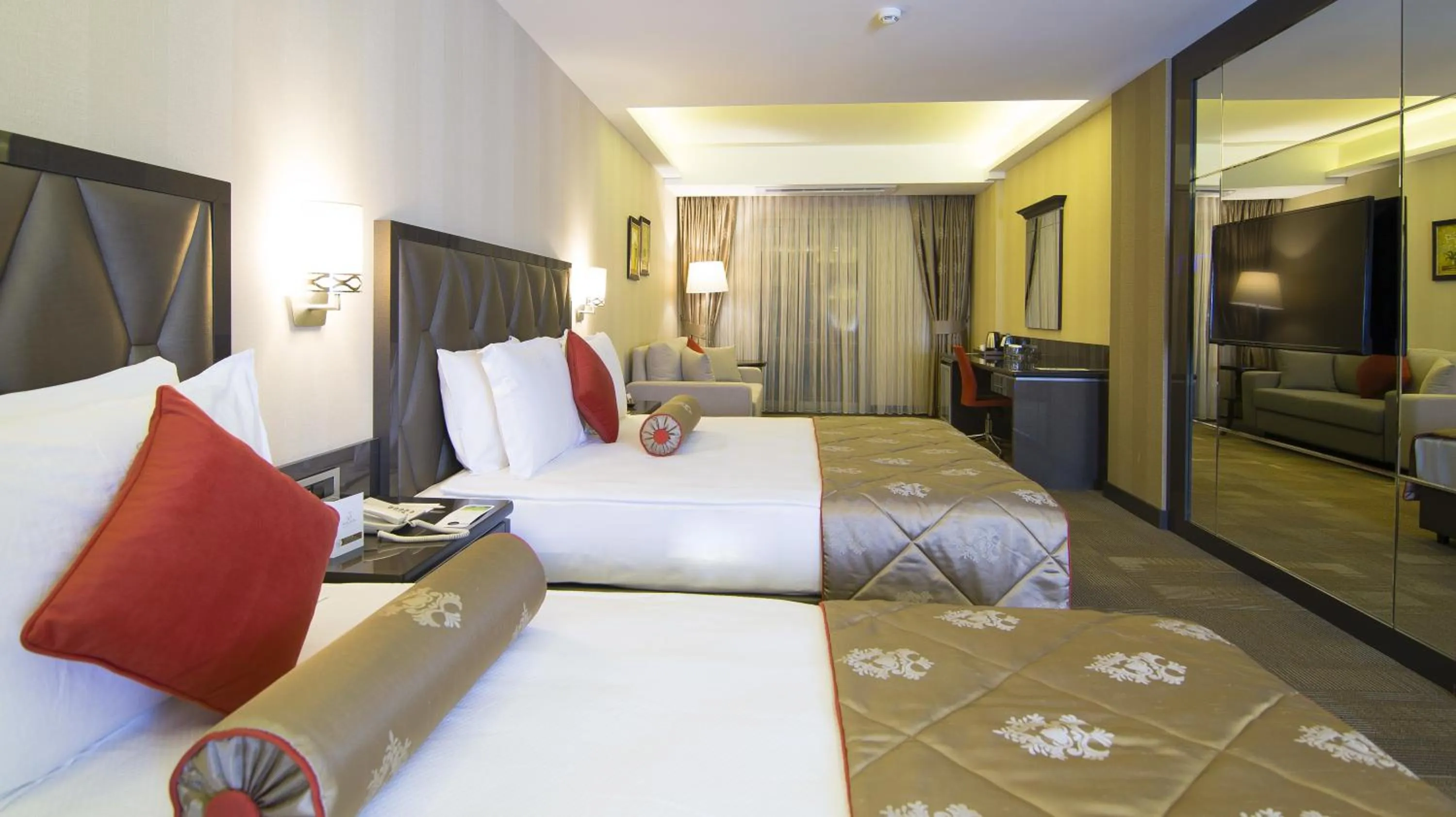 Bedroom, Bed in Svalinn Hotel