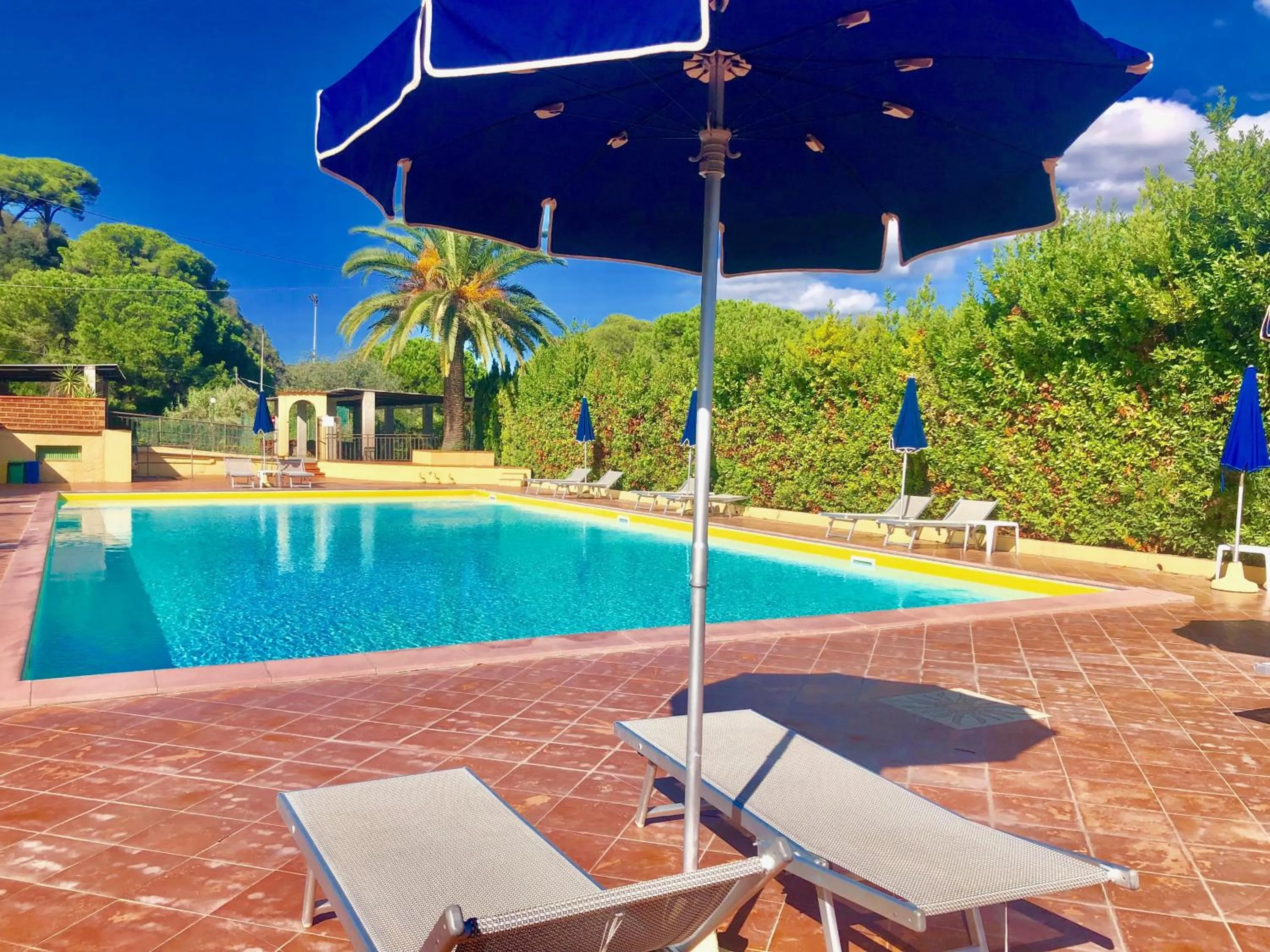 Swimming pool in Residence La Valdana