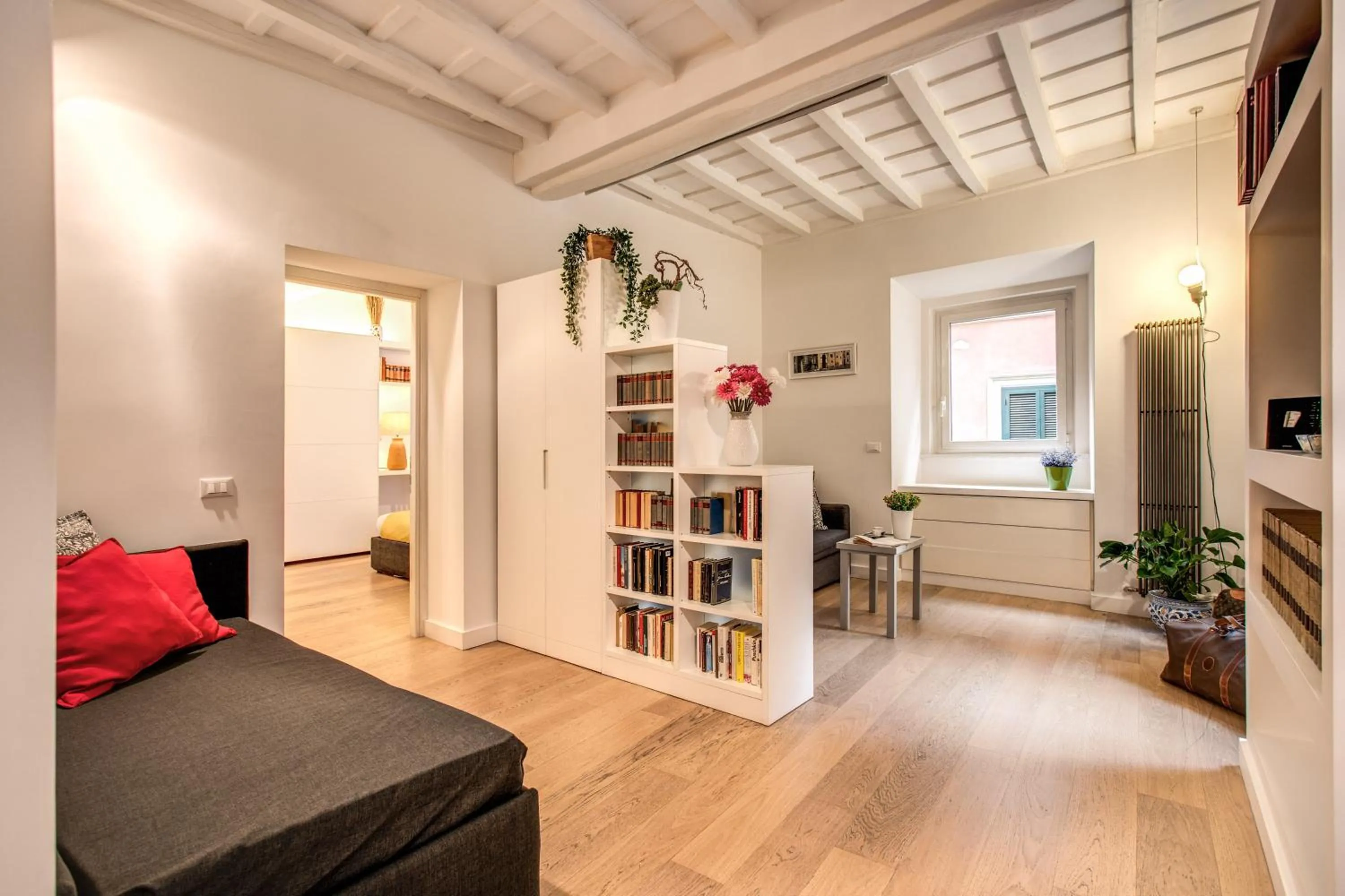 Living room in Orange Suites