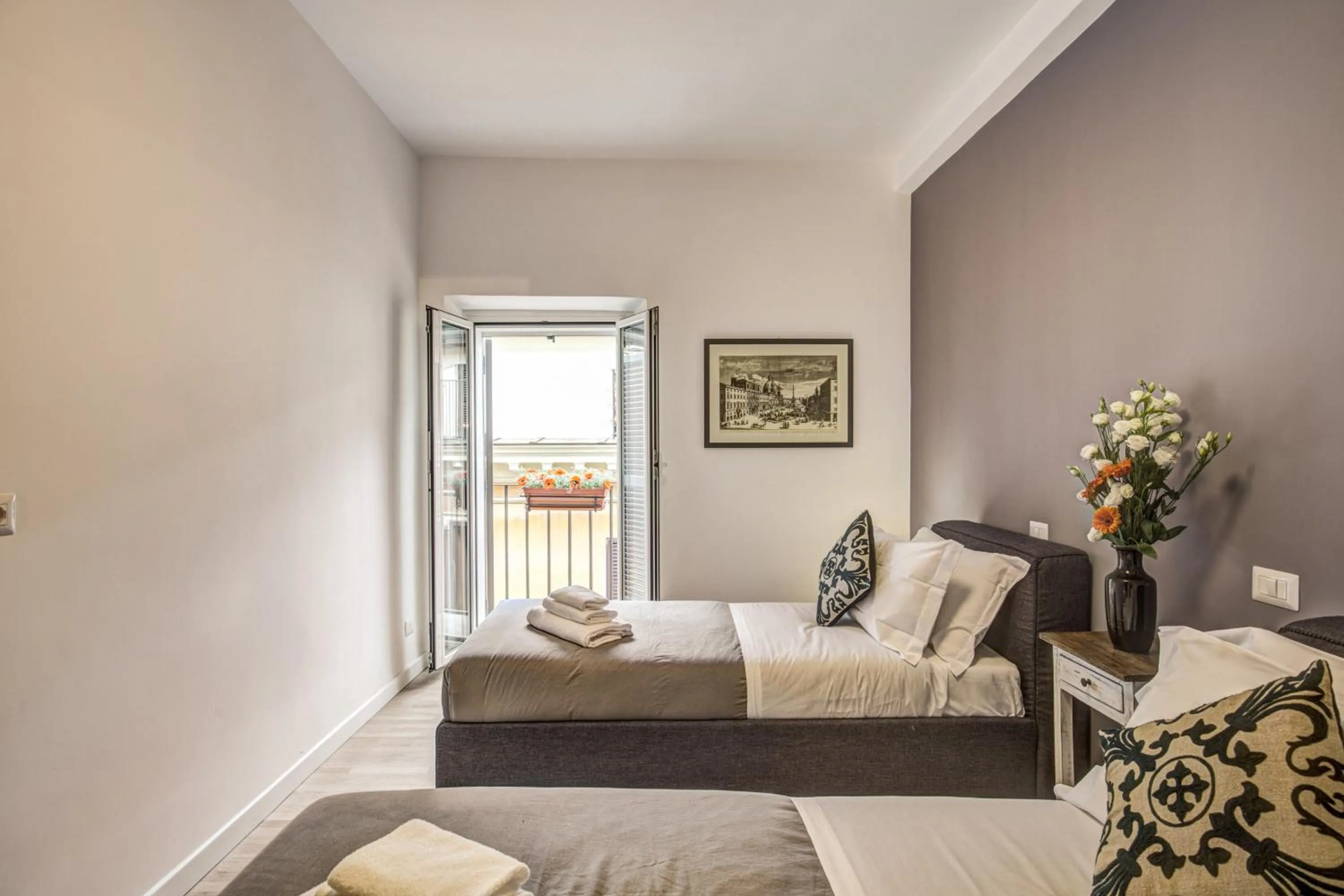 Bed in Orange Suites