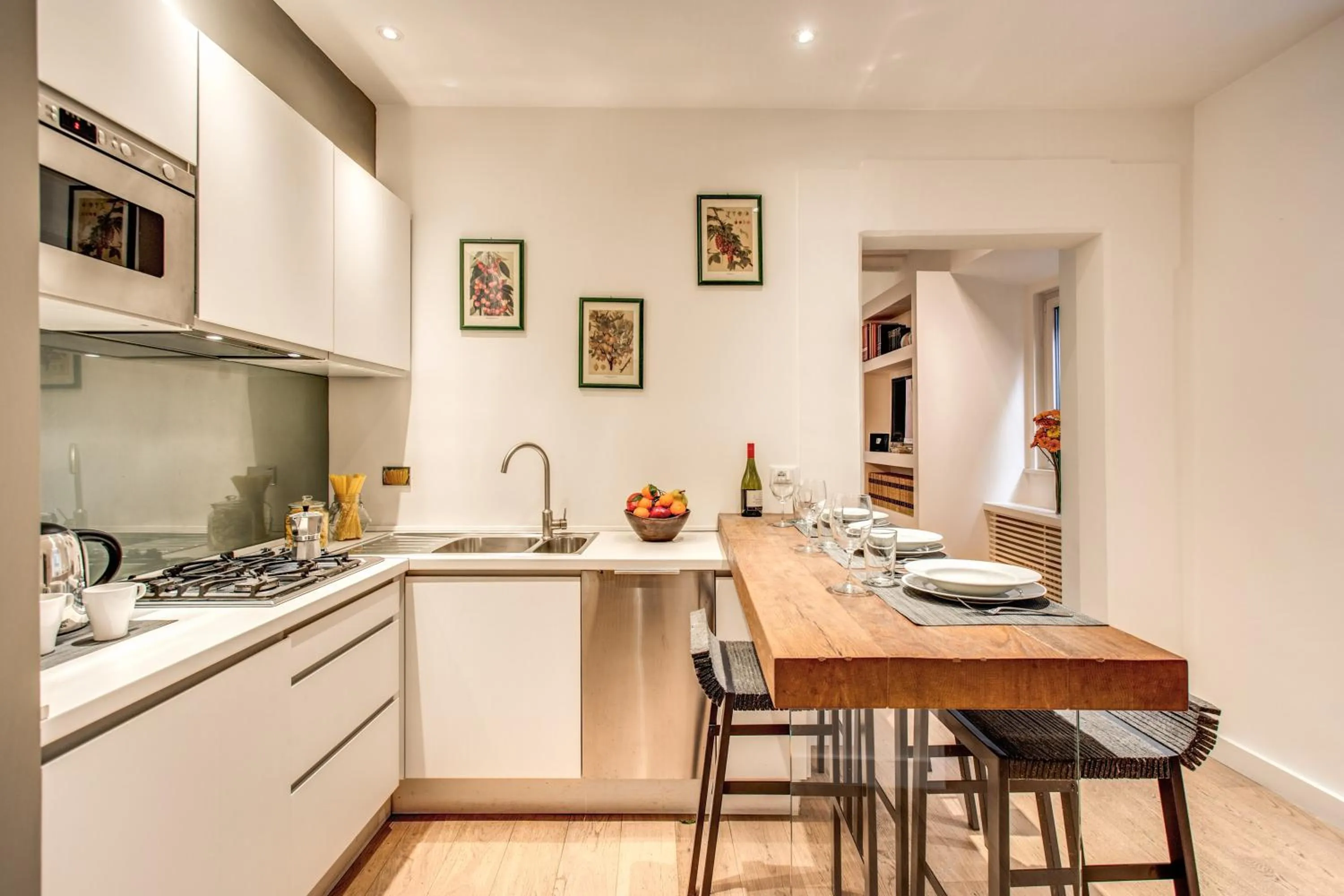 Kitchen or kitchenette in Orange Suites