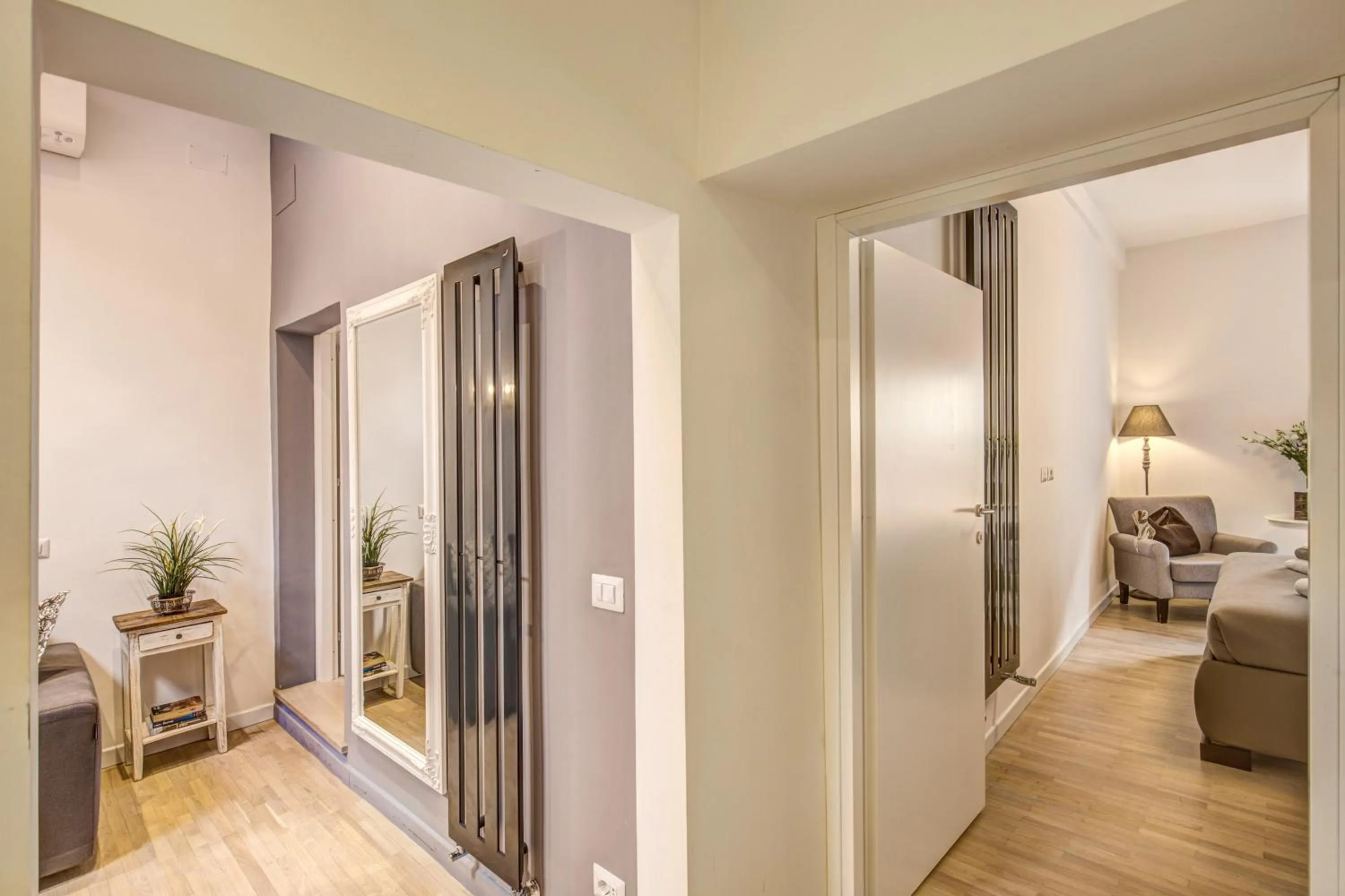 Area and facilities, Bed in Orange Suites